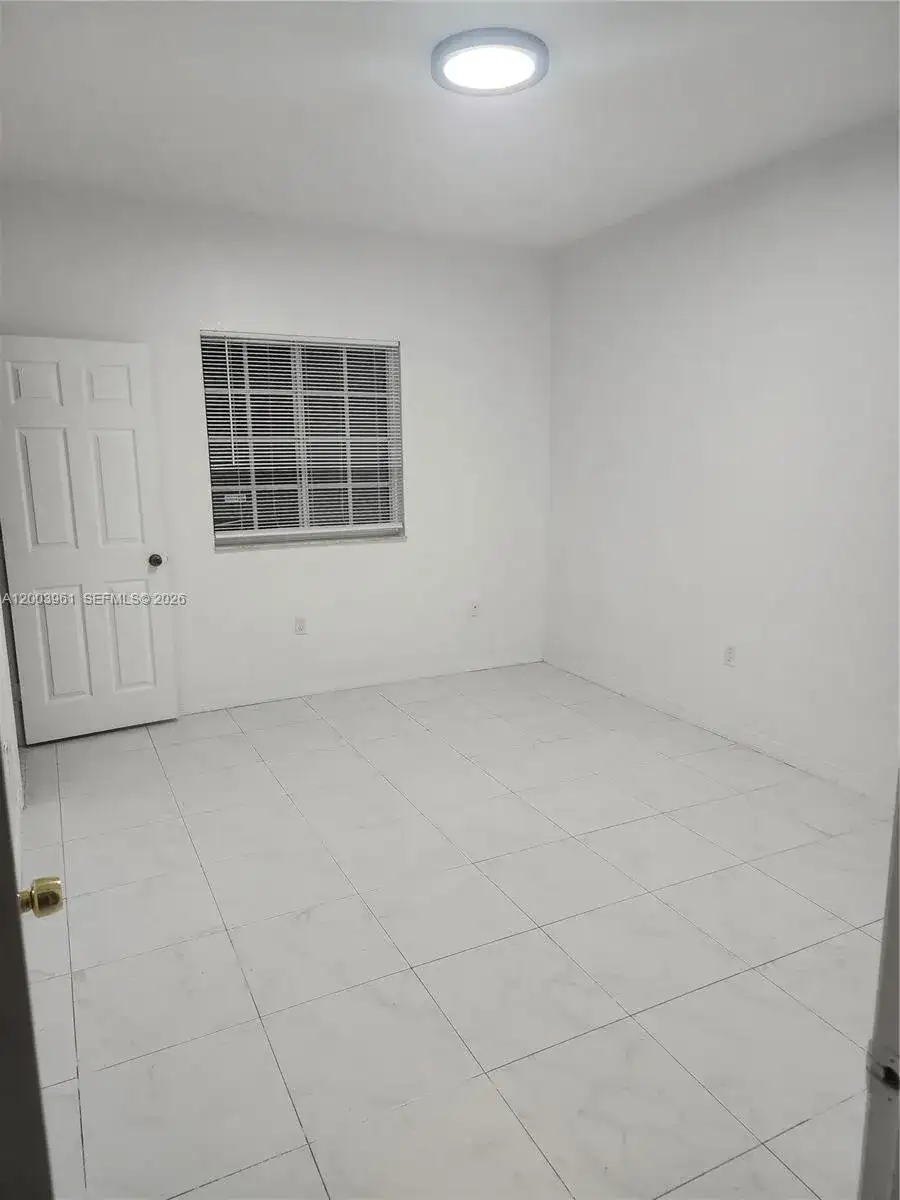 6972 NW 179th St # 4, Hialeah FL 33015 photo 2