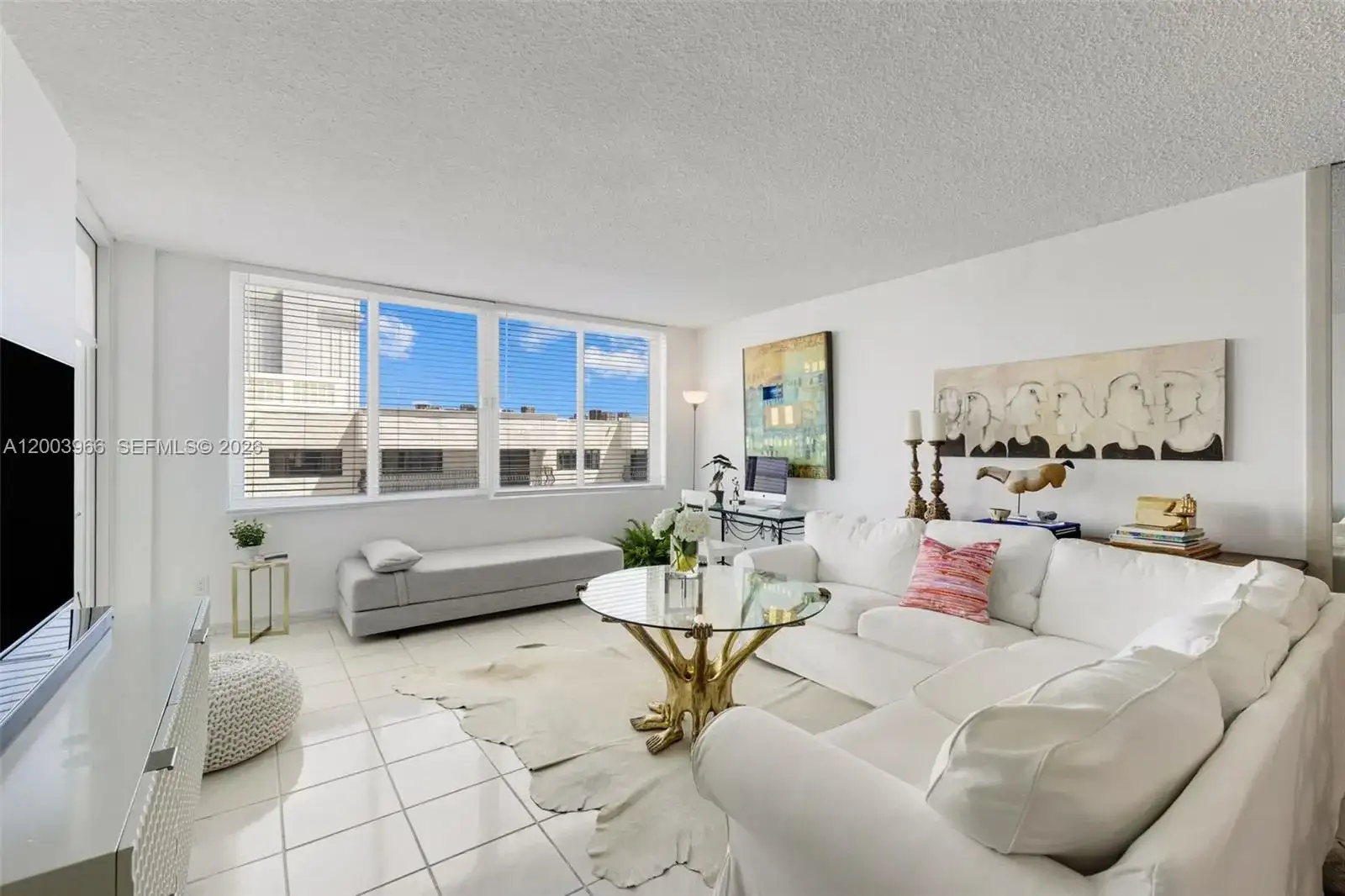 5401 Collins Ave # 611, Miami Beach FL 33140 photo 2