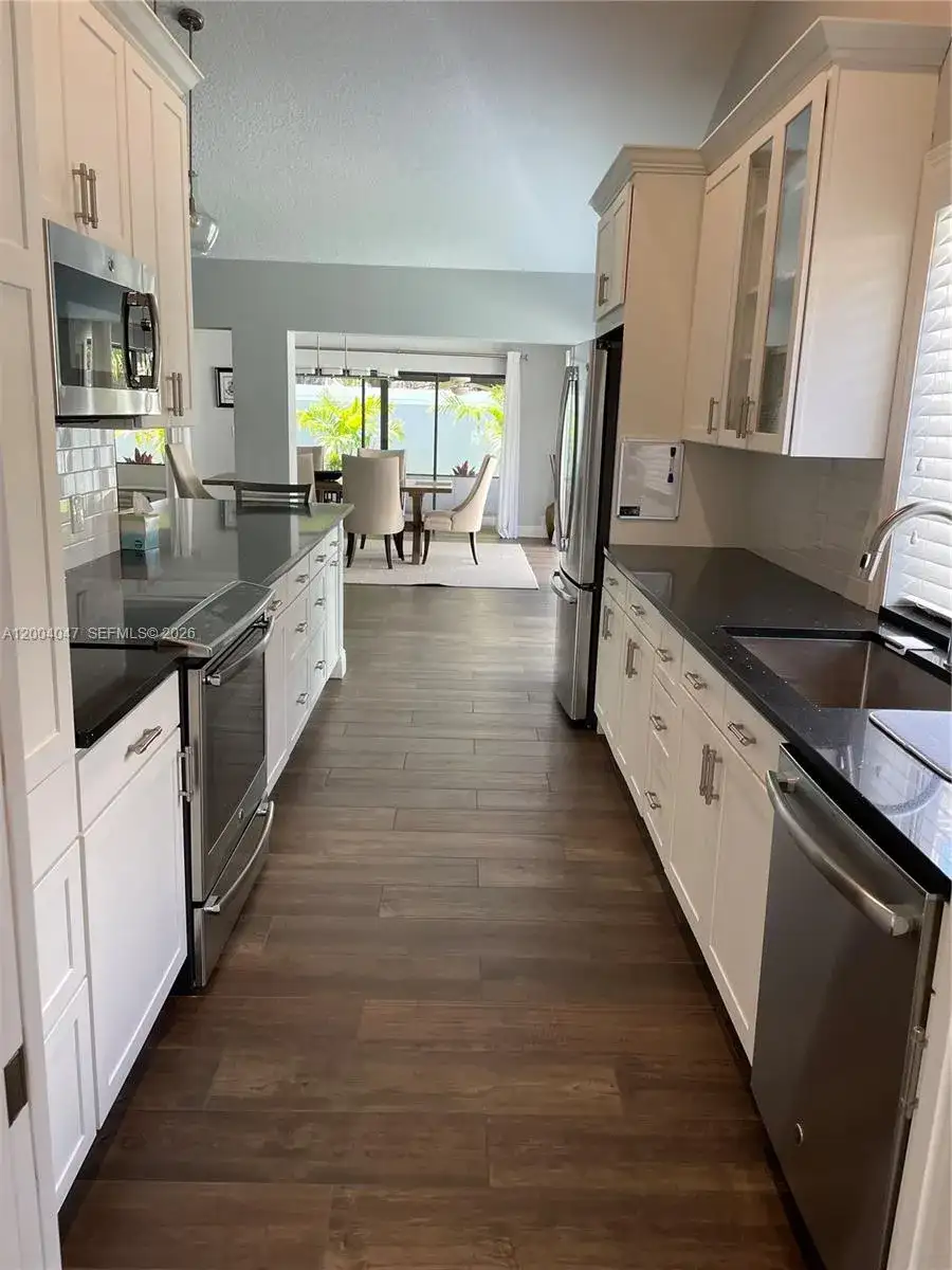 126 Ocean PInes Terrace # 126, Jupiter FL 33477 photo 4