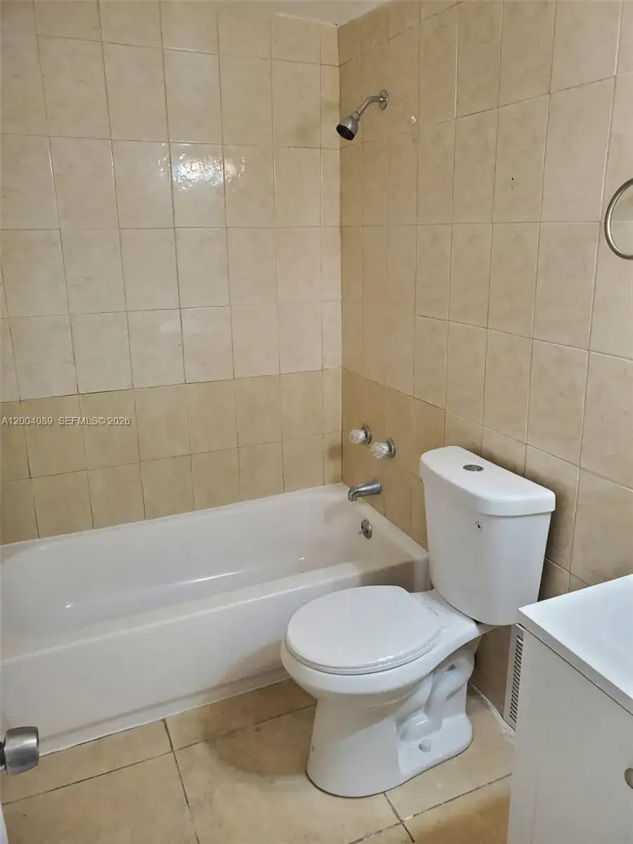251 NW 177th St # 109, Miami Gardens FL 33169 photo 5