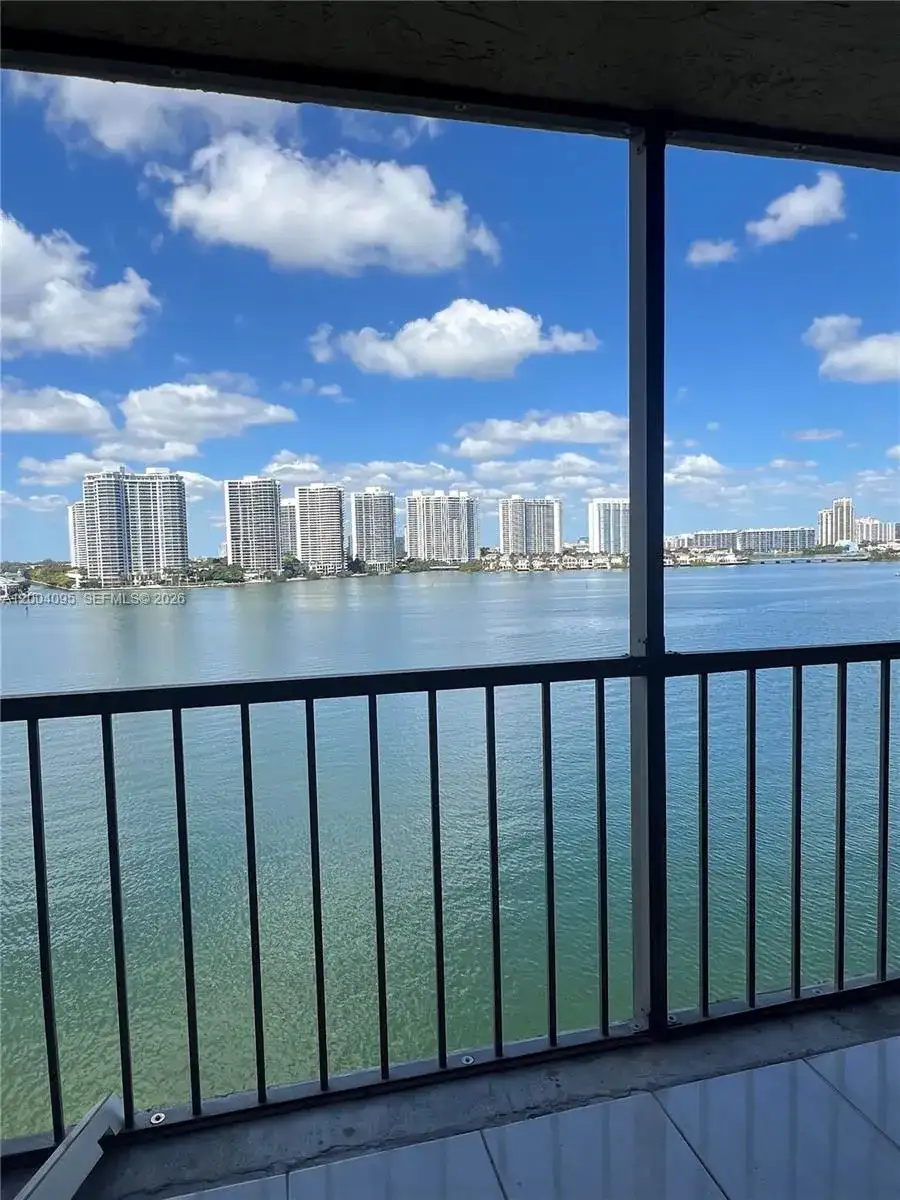 17500 N Bay Rd # S907, Sunny Isles Beach FL 33160 photo 4