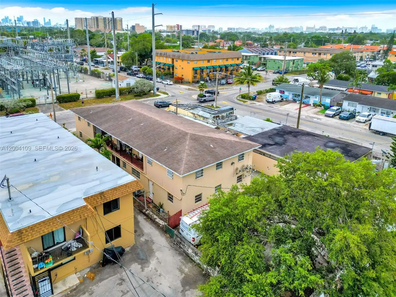 410 NW 47th Ave, Miami FL 33126 photo 4