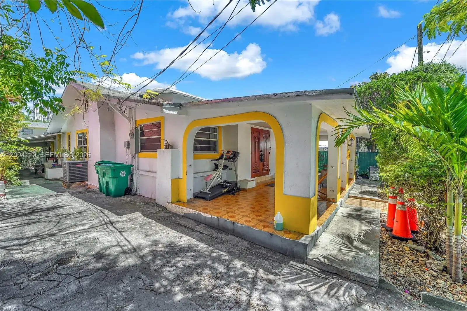 219 SW 6th Ave, Miami FL 33130 photo 4