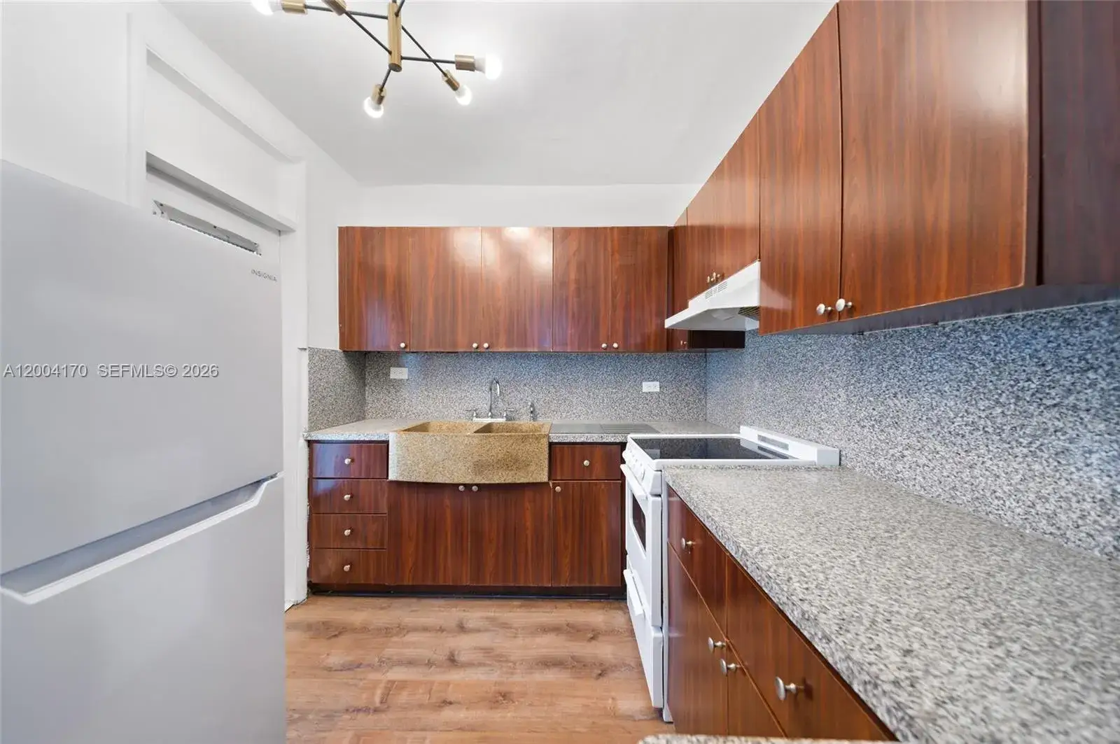 1 bedroom 1 bath Residential for sale at 1150 Euclid Ave # 110, Miami Beach FL 33139