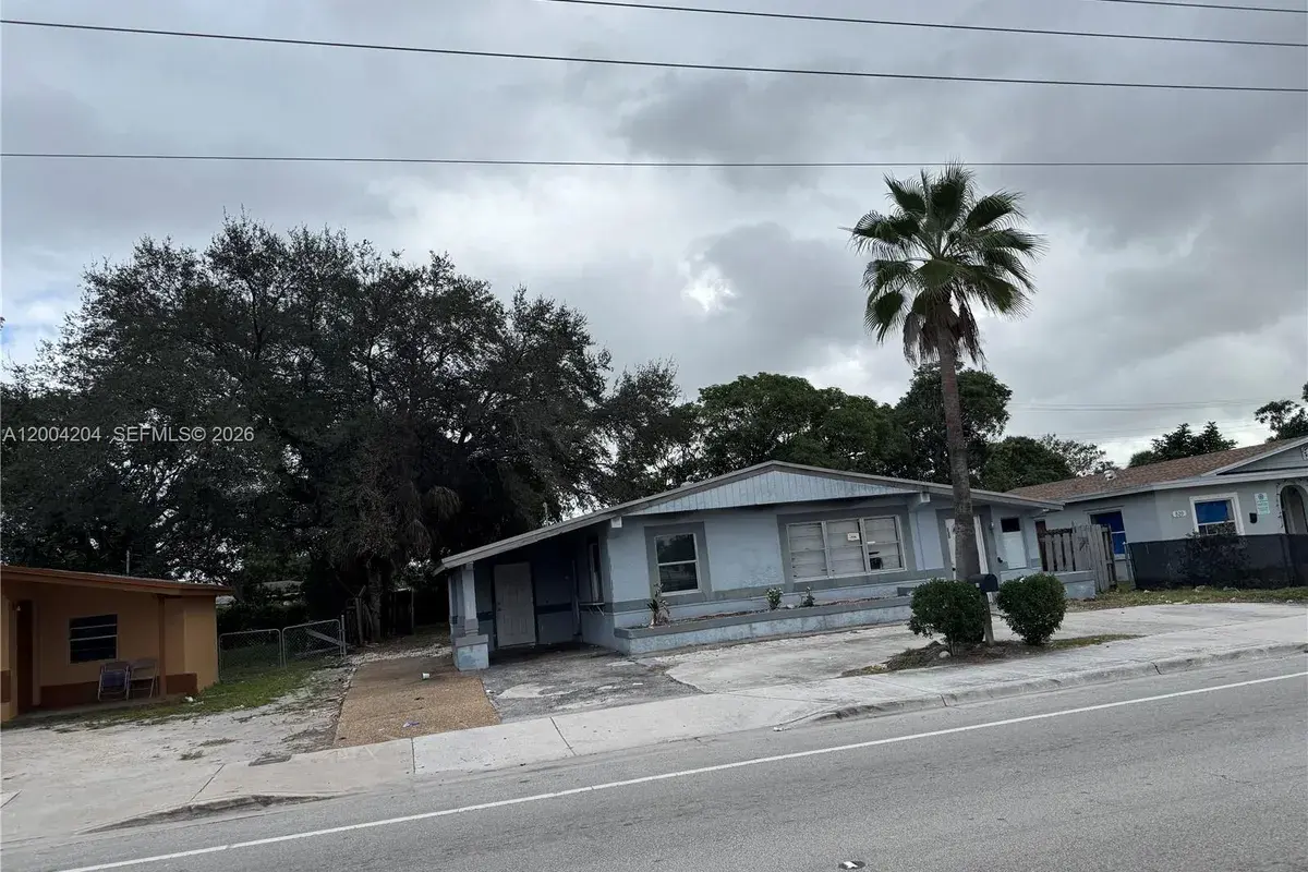 530 NW 31st Ave, Fort Lauderdale FL 33311