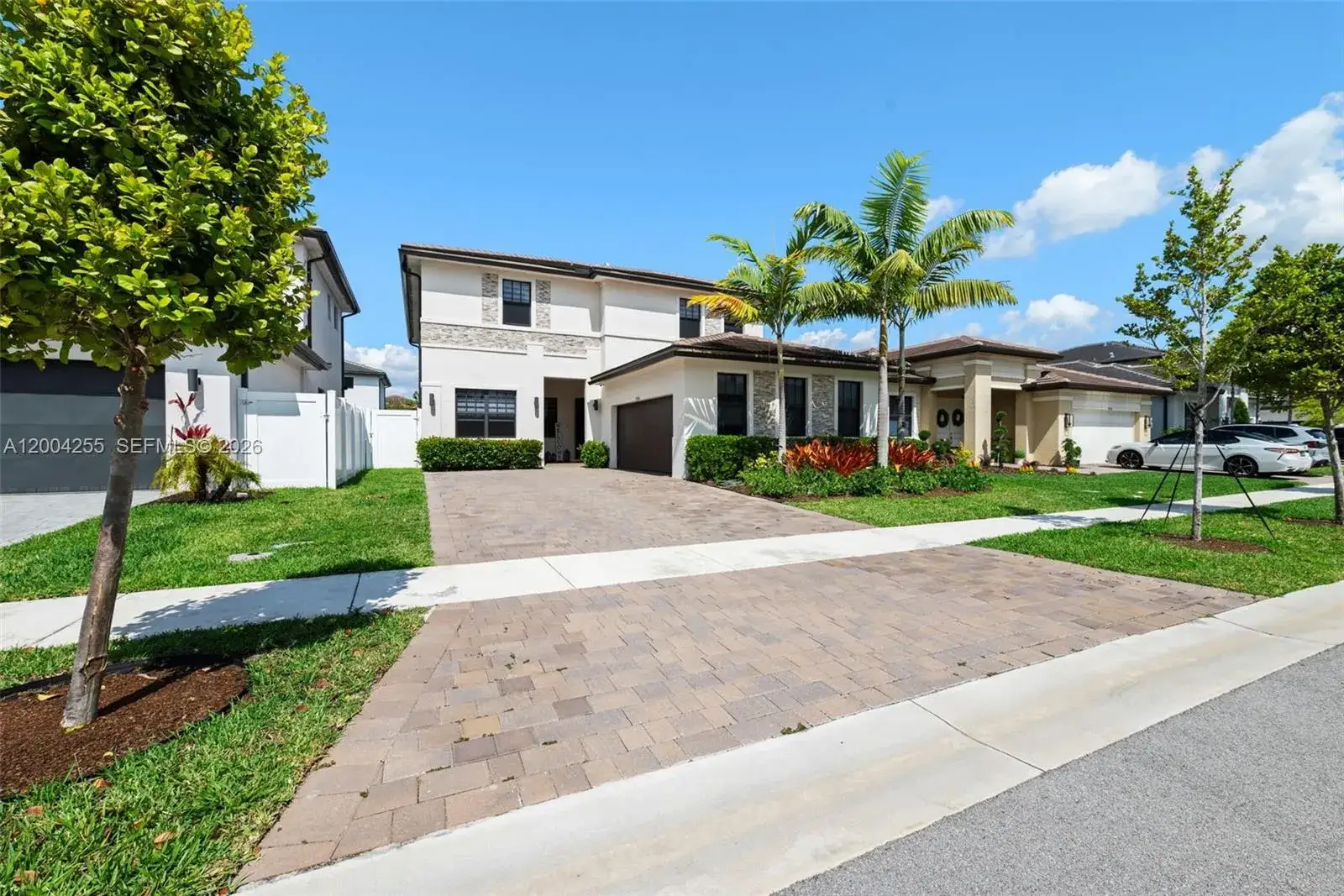 5 bedroom 4 bath Residential for sale at 4366 SW 174th Ave, Miramar FL 33029