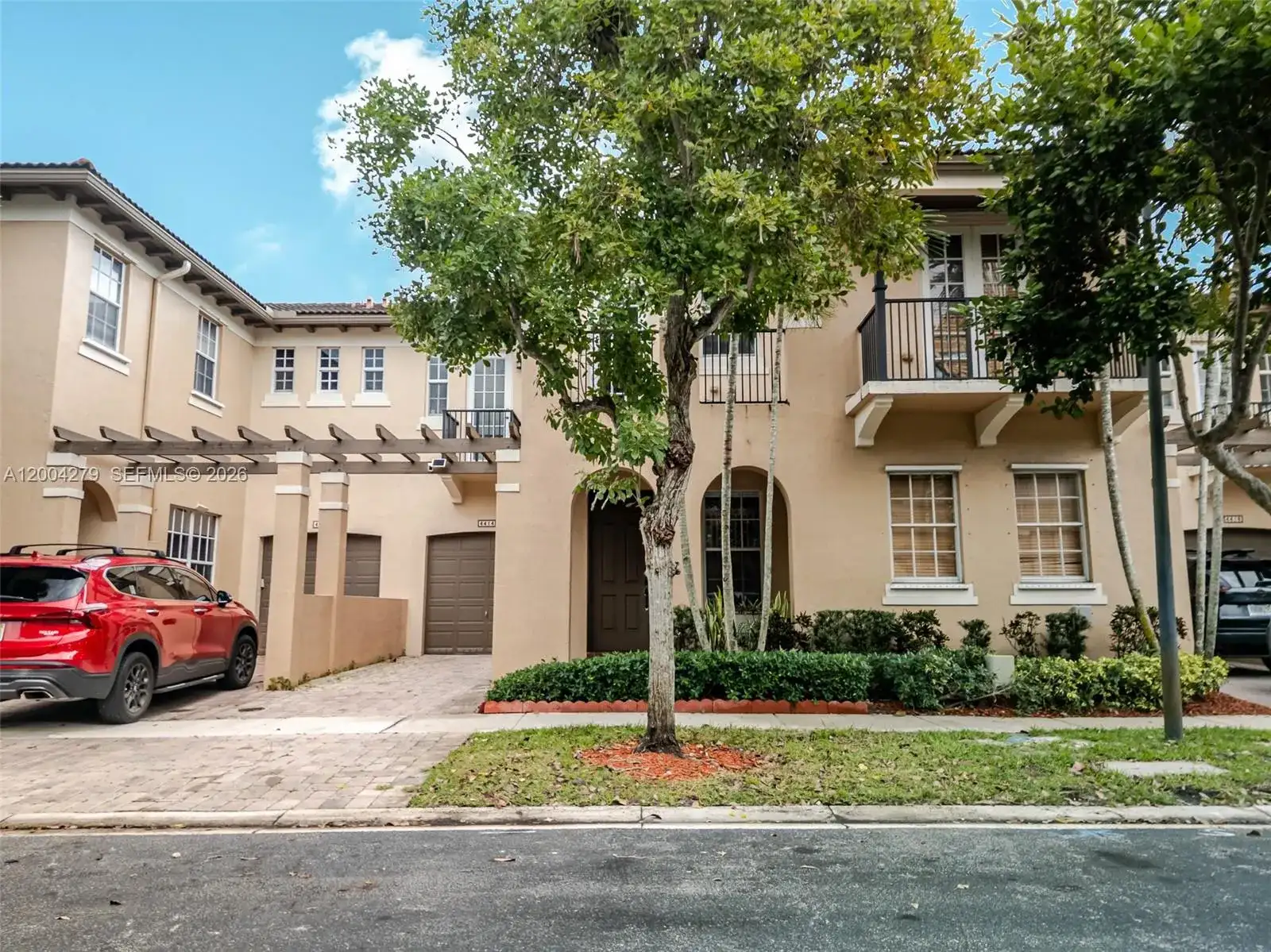 4414 Morgan Ln, Davie FL 33328 photo 2