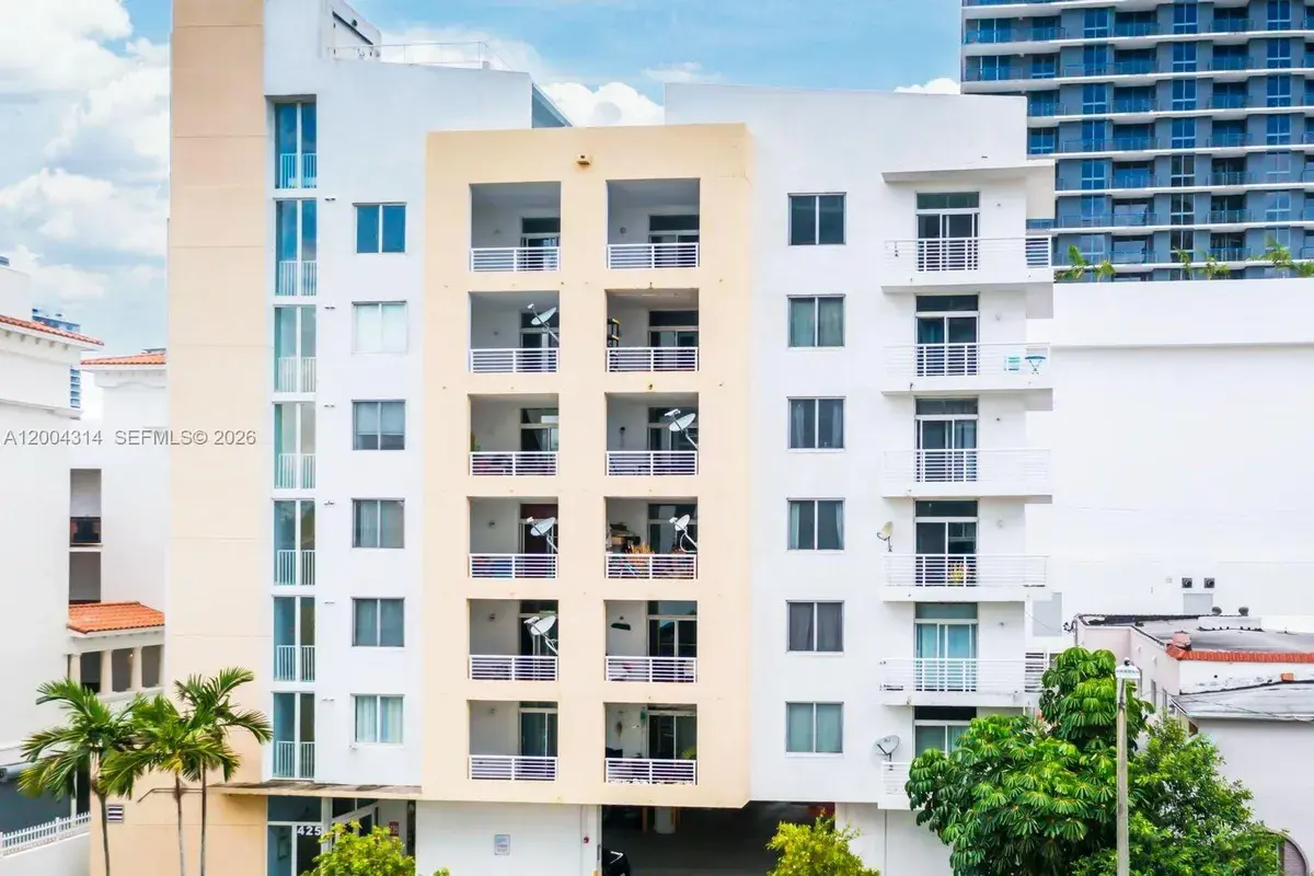 425 NE 30th St # 604, Miami FL 33137