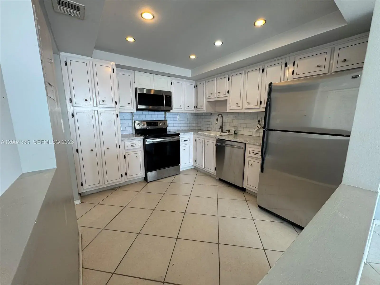 18041 Biscayne Blvd # 1603, Aventura FL 33160