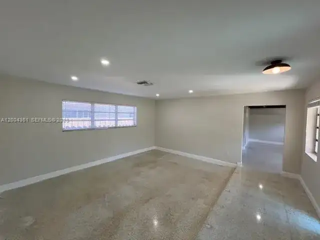 2500 SW 58th Ave, Miami FL 33155 photo 5