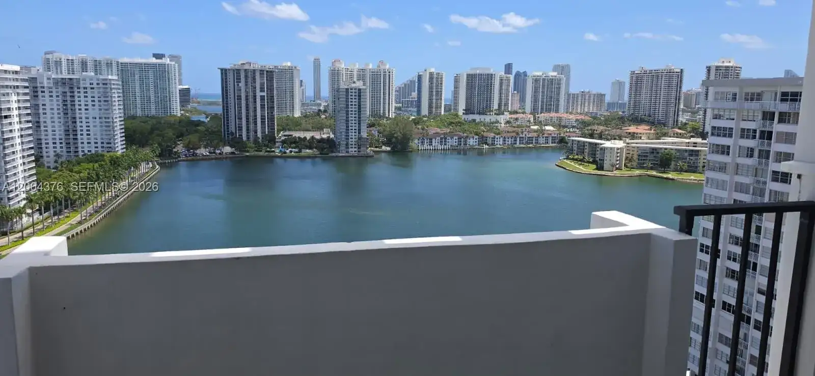 2750 NE 183rd St # 2010, Aventura FL 33160 photo 2