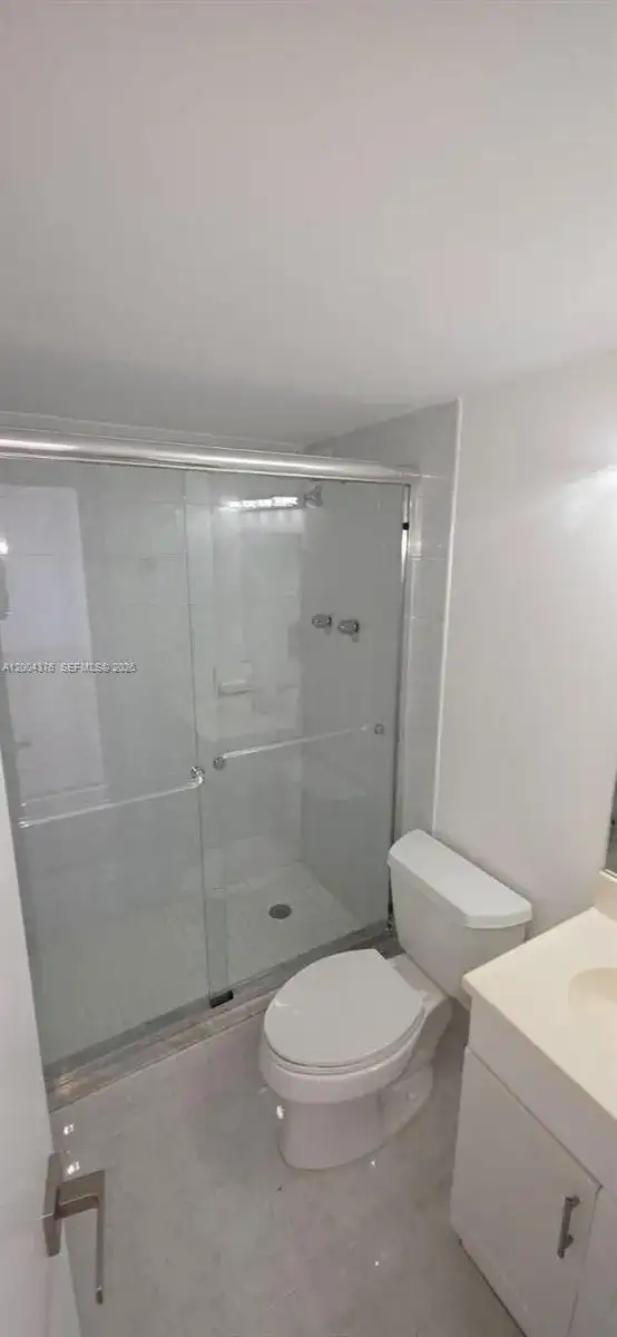 2750 NE 183rd St # 2010, Aventura FL 33160 photo 4