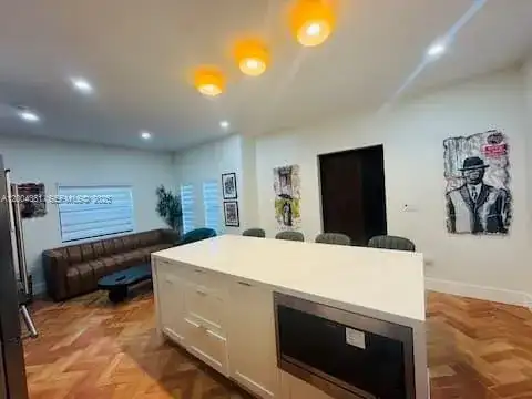 905 SW 13th Ct # 905, Miami FL 33135 photo 4