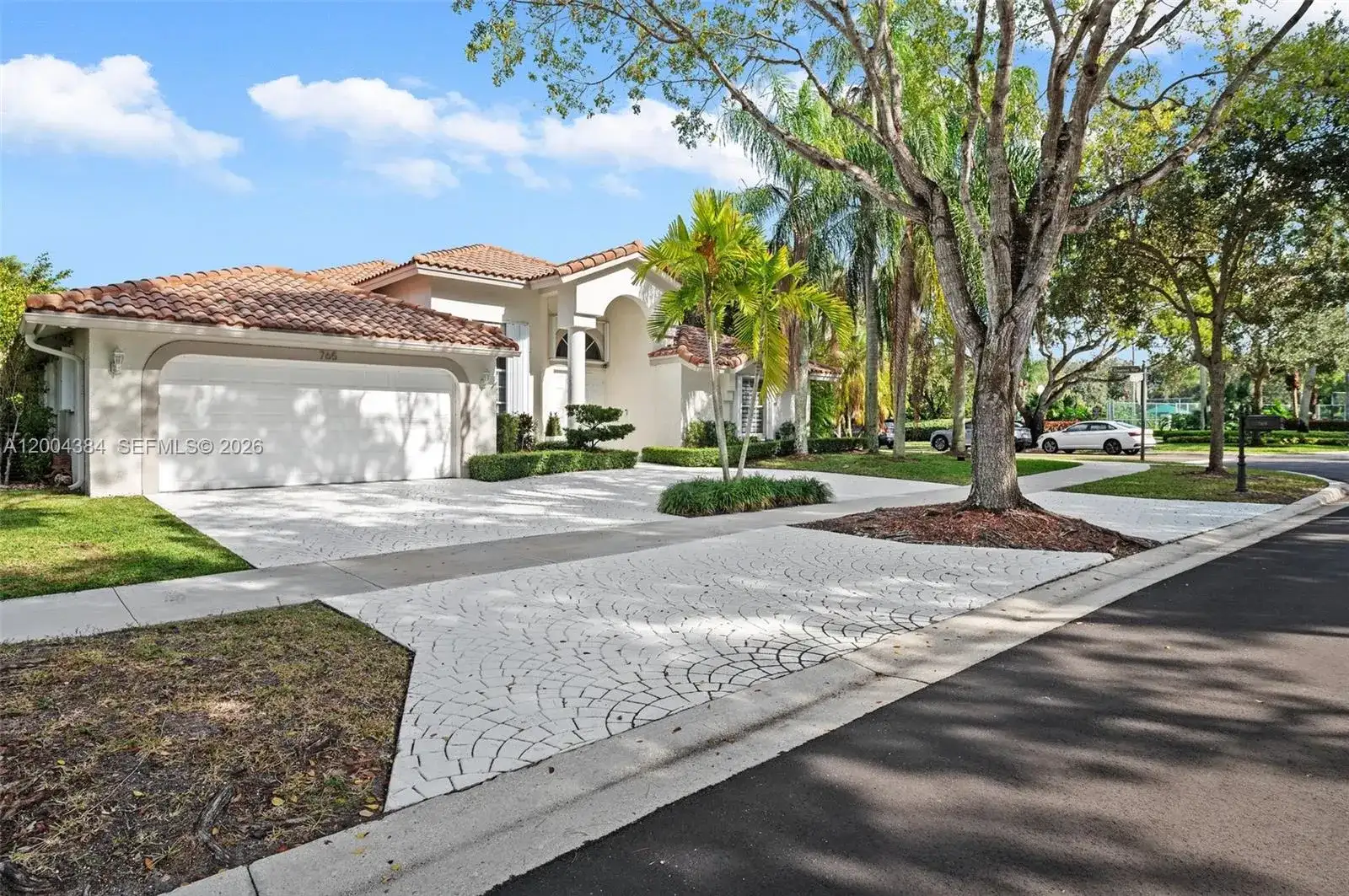 765 Bayside Ln, Weston FL 33326 photo 3