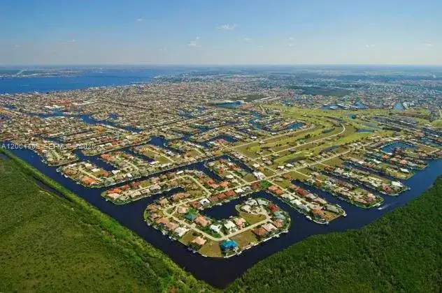 2356 Highland, Punta Gorda FL 33983 photo 2
