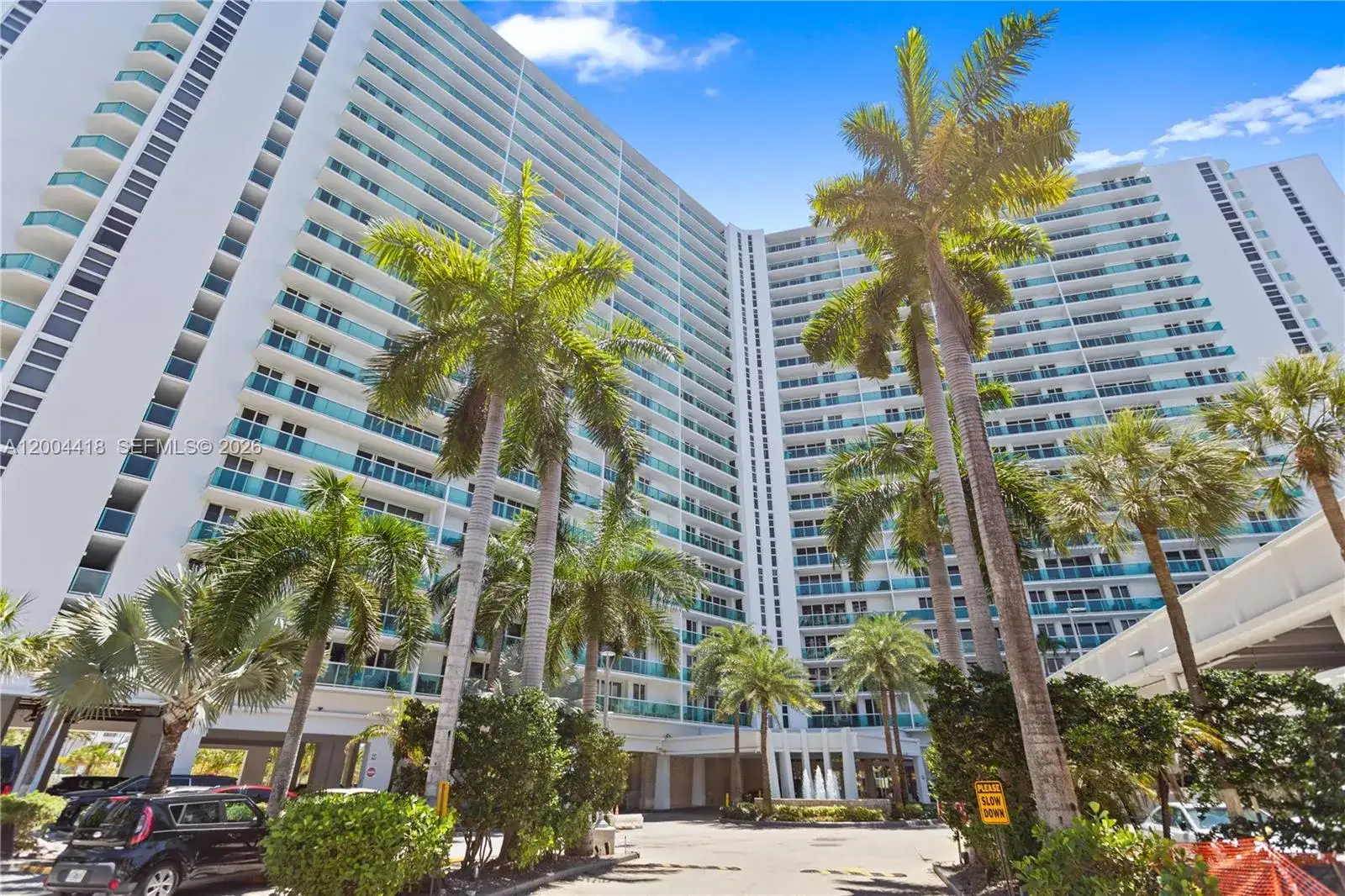 100 Bayview Dr # 307, Sunny Isles Beach FL 33160 photo 2
