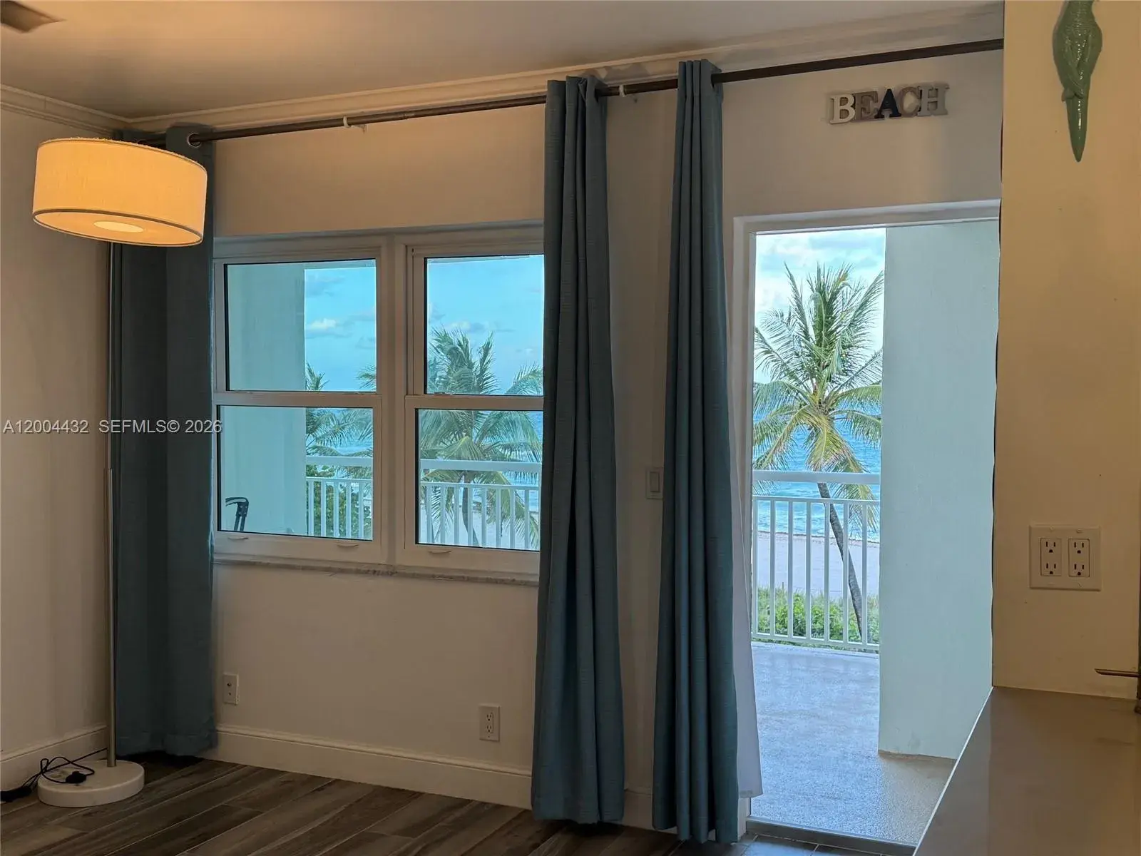 901 S Surf Rd # 407, Hollywood FL 33019