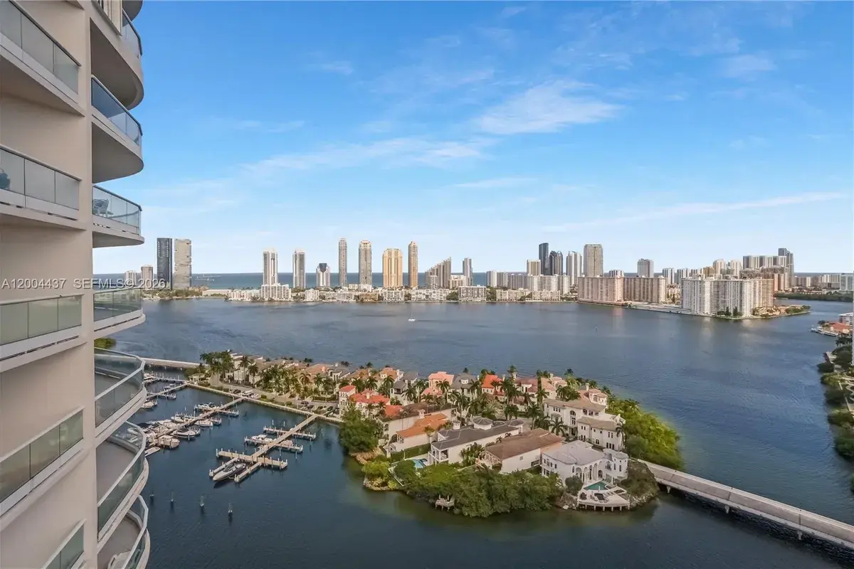 7000 Island Blvd # 2802, Aventura FL 33160