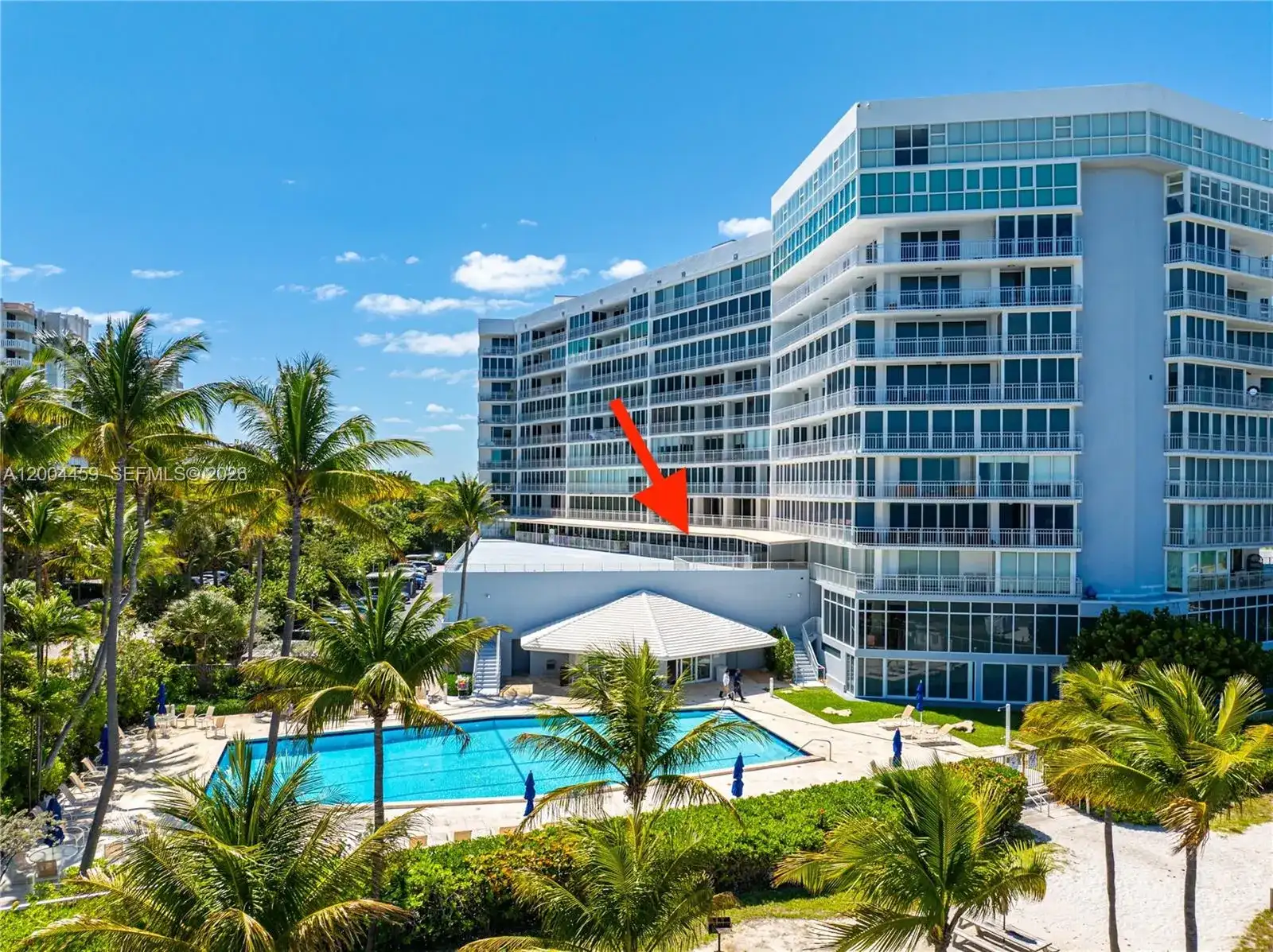 600 Grapetree Dr, Key Biscayne FL 33149 photo 2