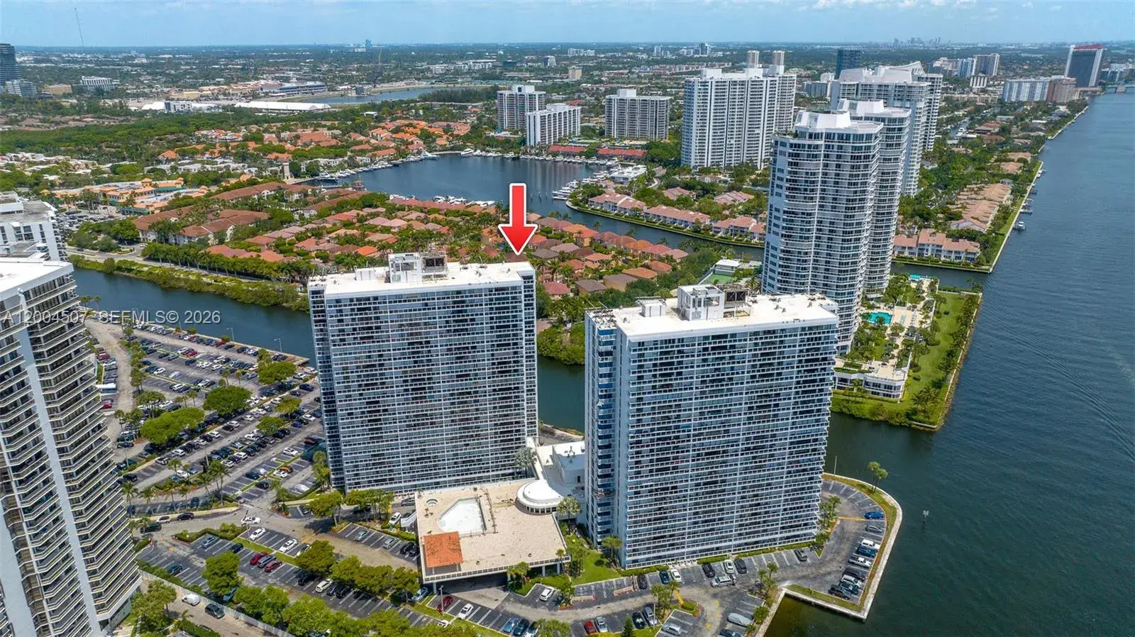 20505 E Country Club Dr # 38, Aventura FL 33180