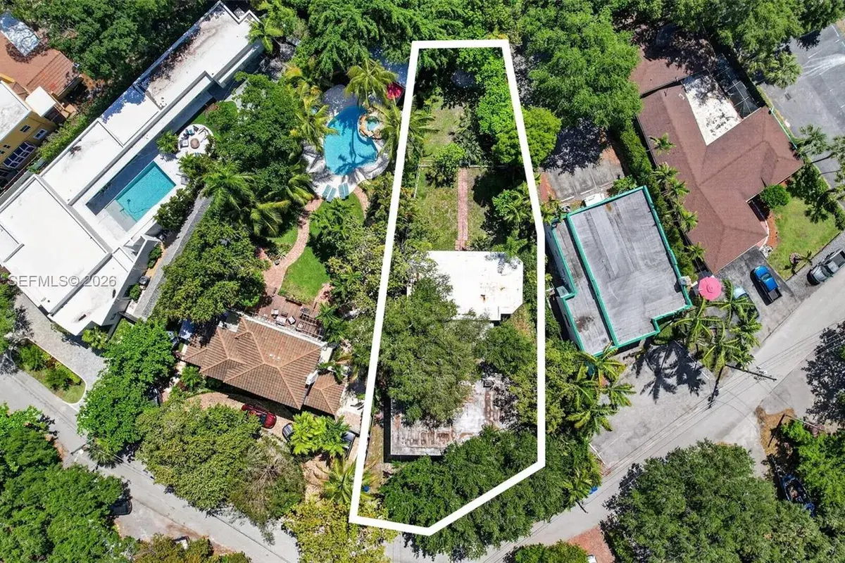 1126 SE 2nd Ave, Fort Lauderdale FL 33316