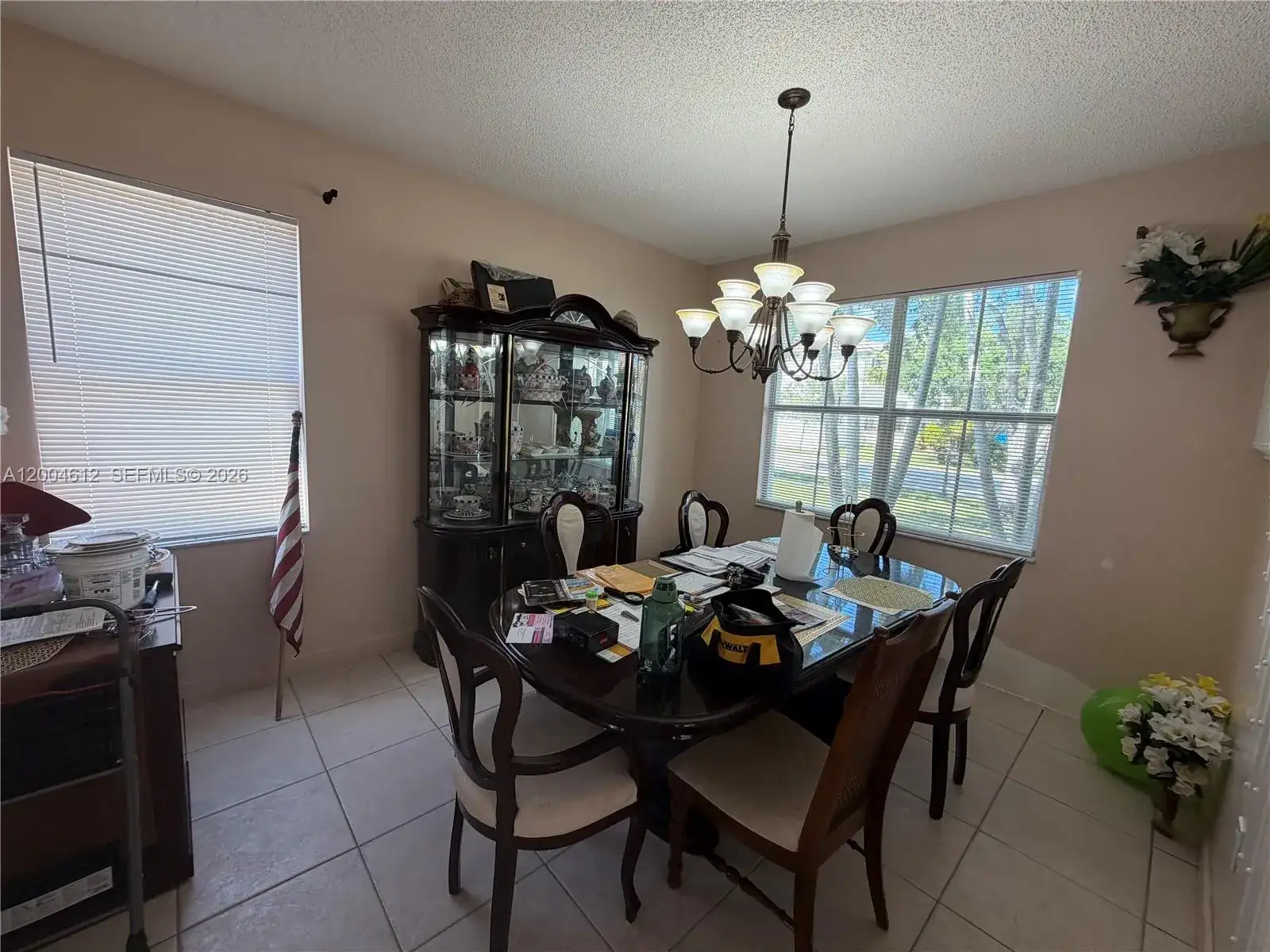 2329 NW 184th Ter, Pembroke Pines FL 33029 photo 2