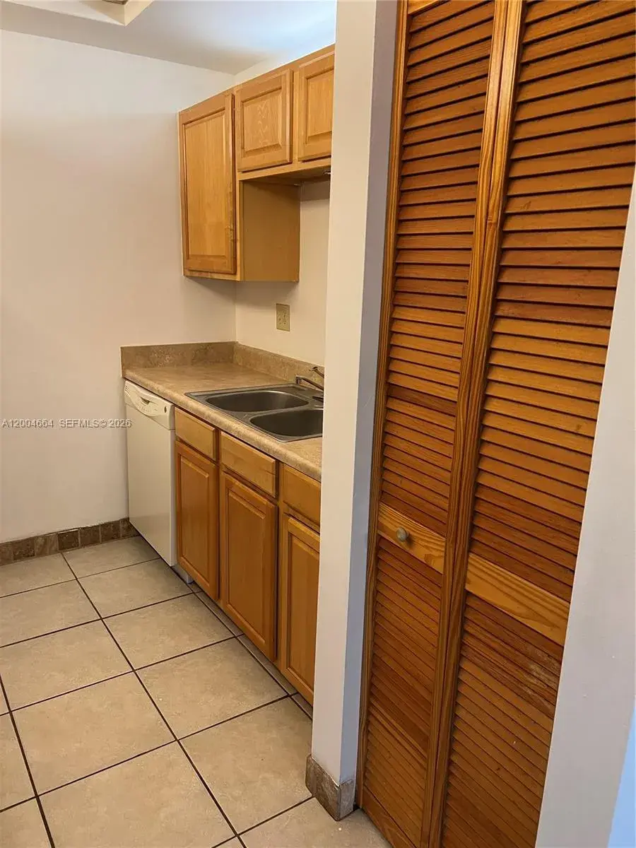 4116 NW 88th Ave # 104, Coral Springs FL 33065