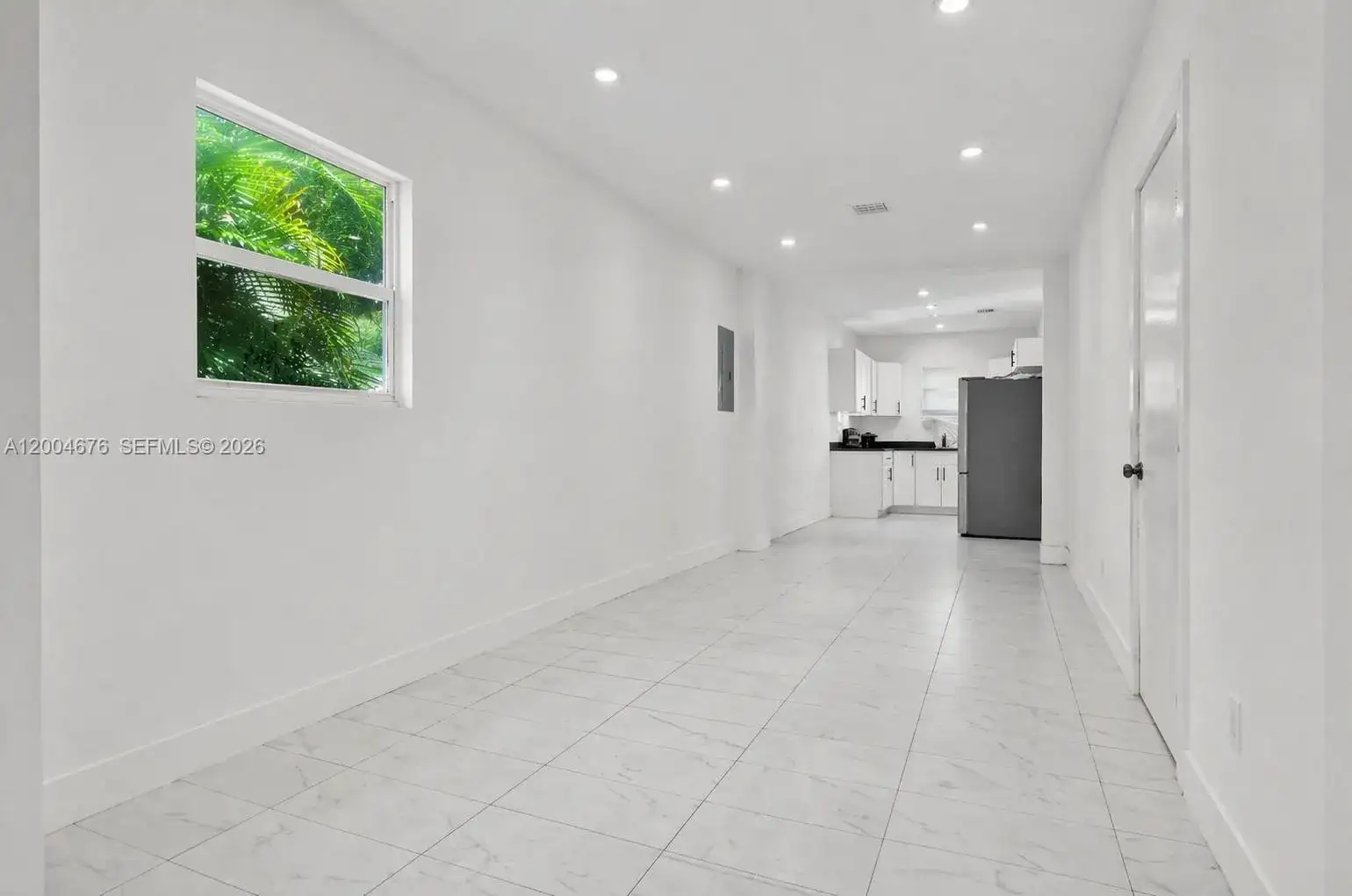 2211 NW 82nd St, Miami FL 33147 photo 5
