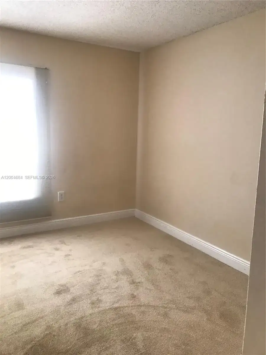 5112 NW 79 AV # 201, Doral FL 33166 photo 5