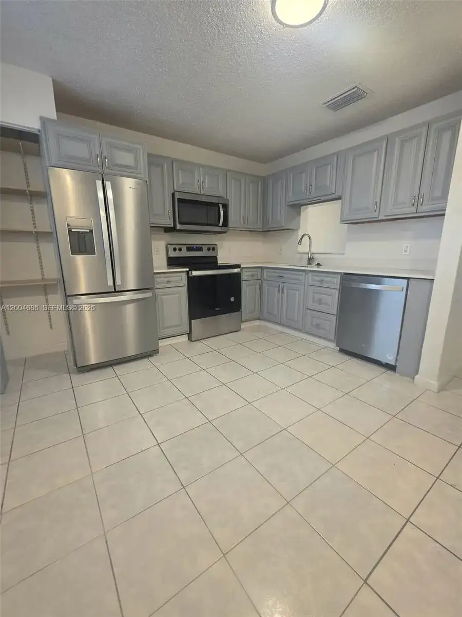 8958 W Sample Rd # 8958, Other City - In The State Of Florida FL 33065 photo 2