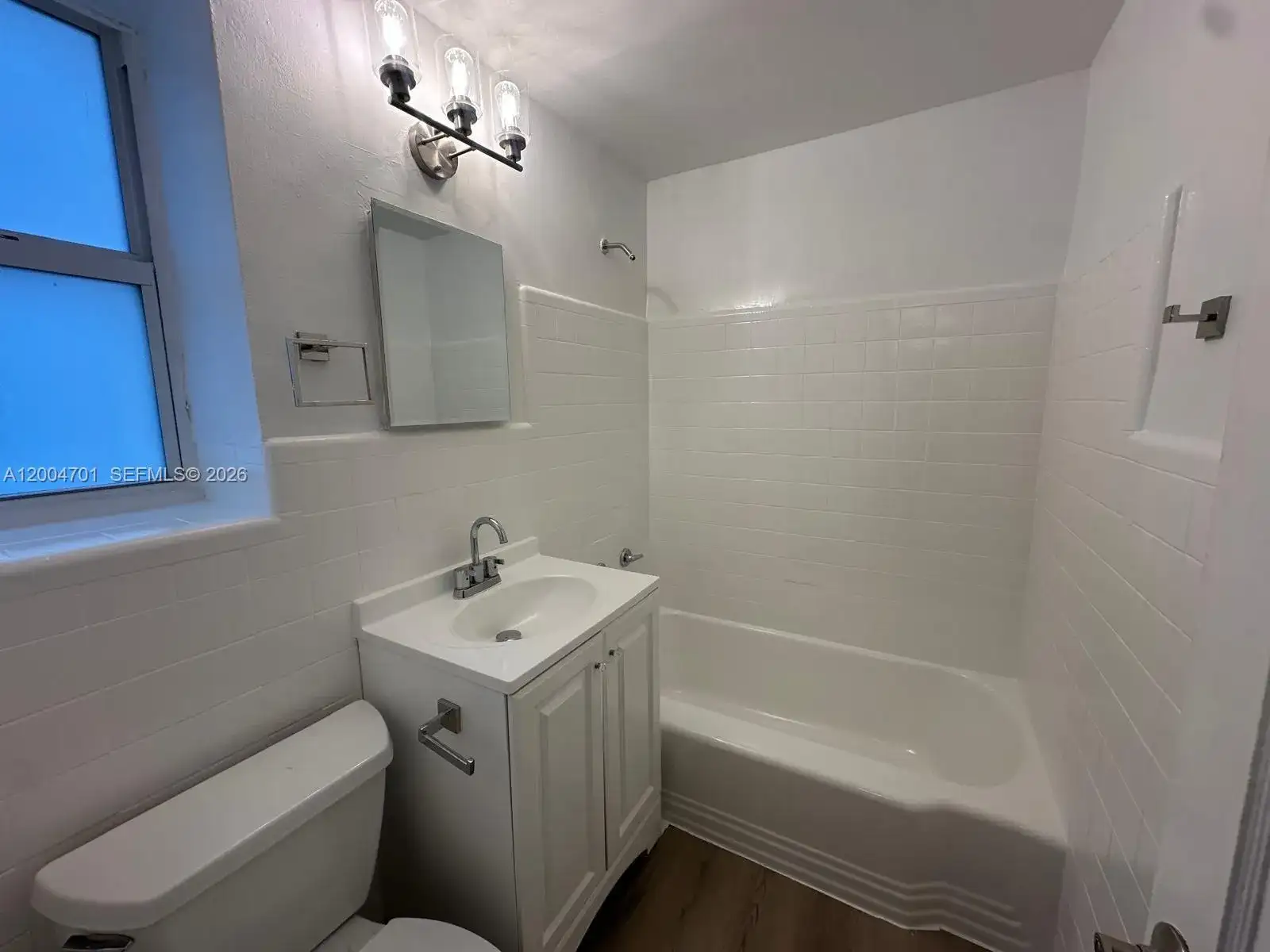 1567 S Le Jeune Rd # 1, Miami FL 33134 photo 4