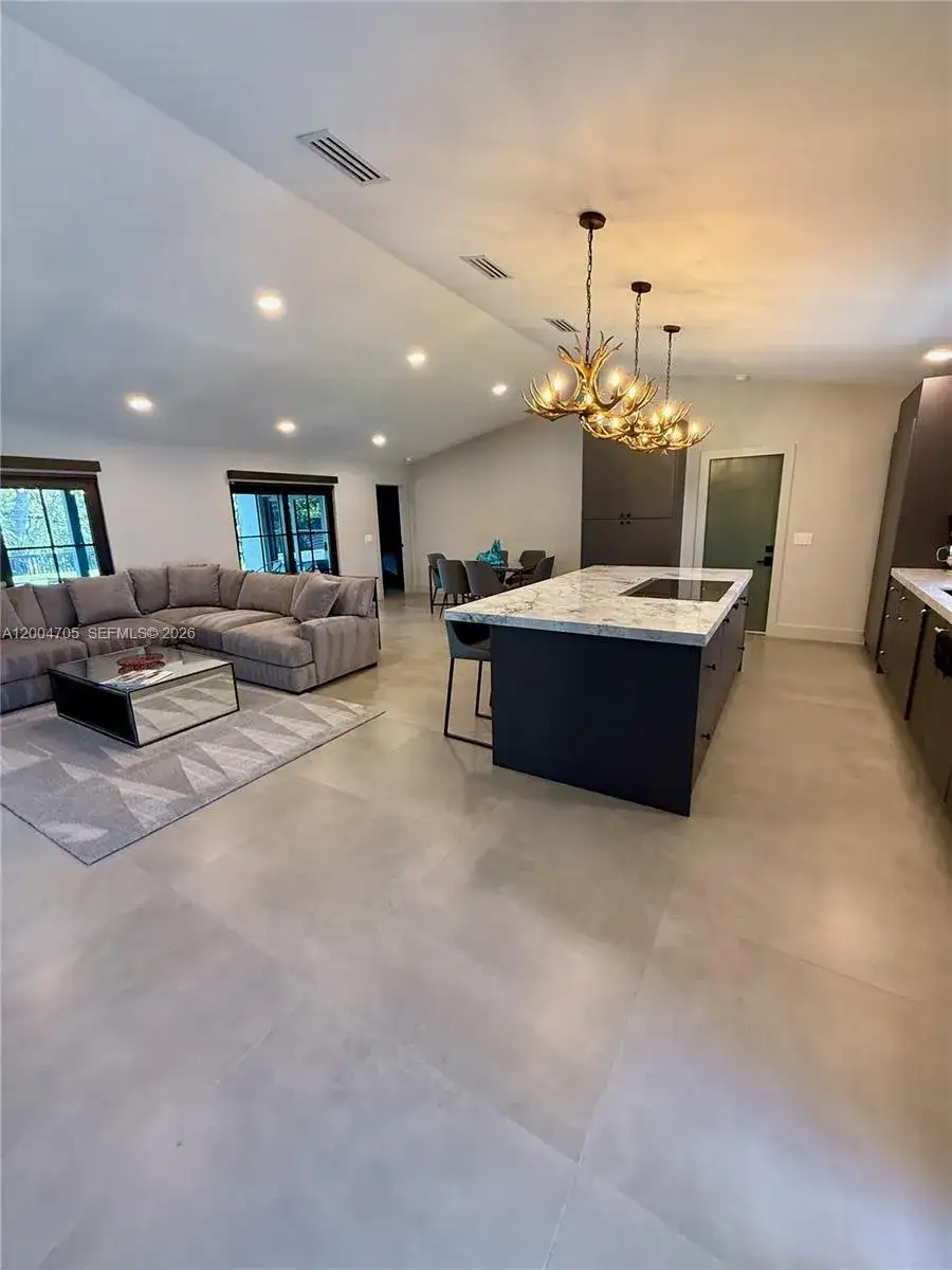1304 Stratford St, Wellington FL 33414 photo 3