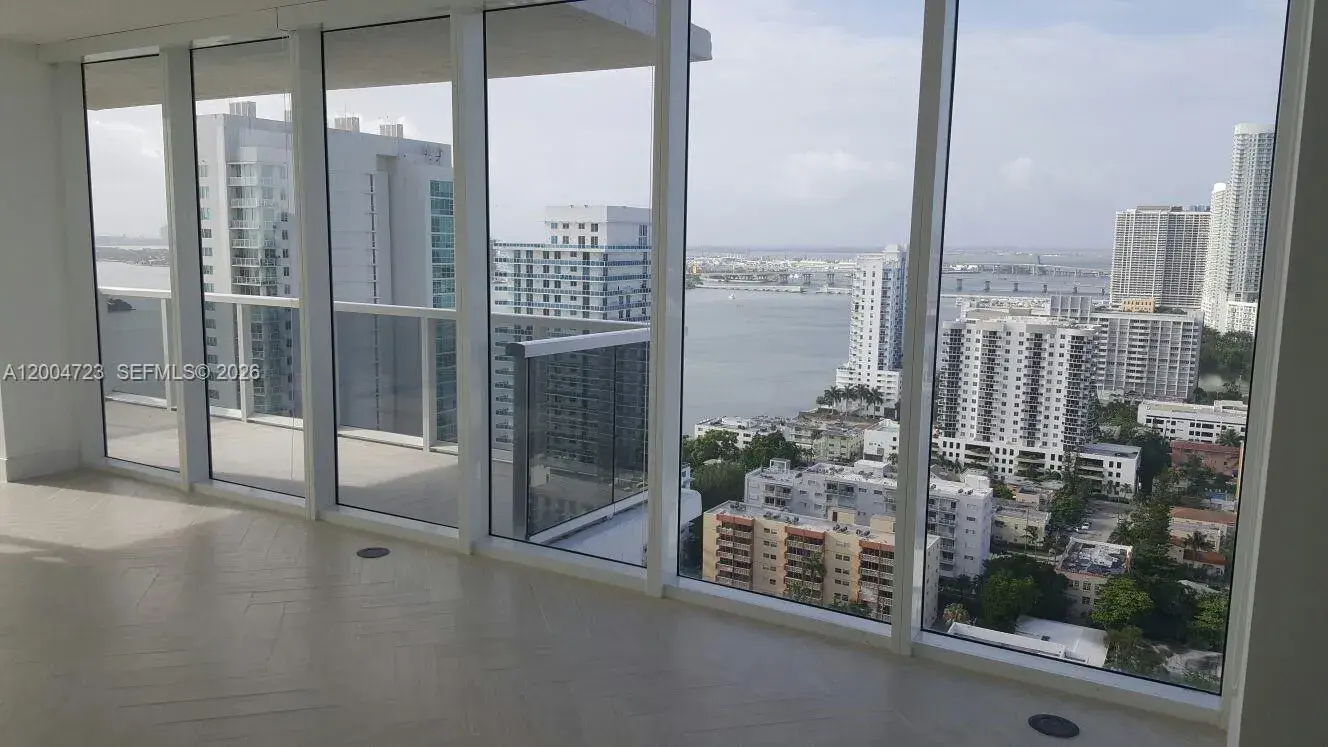 600 NE 27th St # 2705, Miami FL 33137