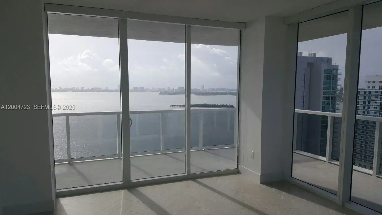 600 NE 27th St # 2705, Miami FL 33137