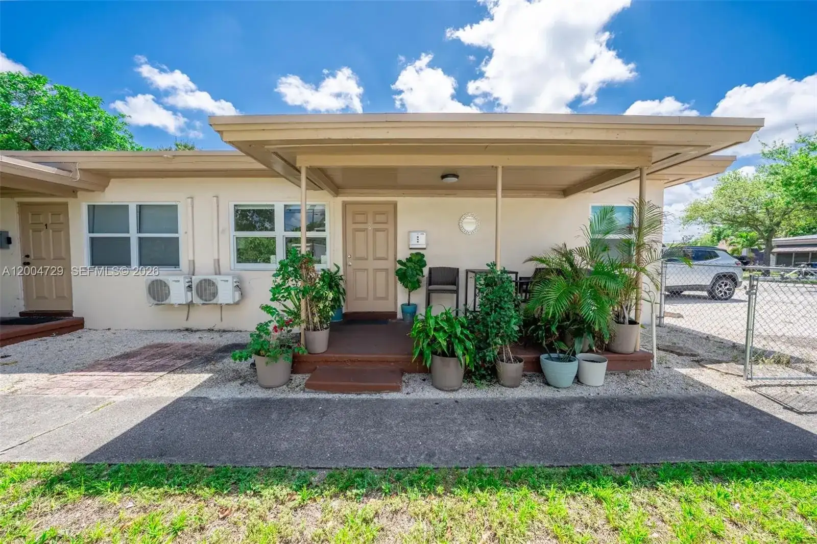532 NW 19th Ave, Fort Lauderdale FL 33311 photo 2