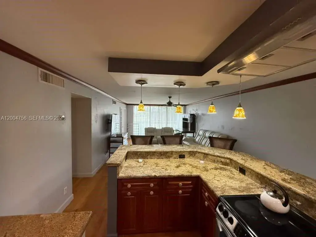 2691 S Course Dr # 202, Pompano Beach FL 33069