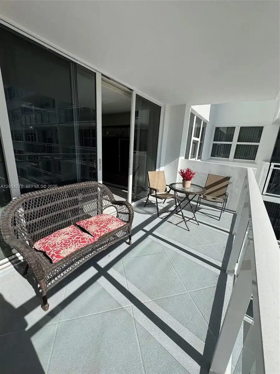 2030 S Ocean Dr # 403, Hallandale Beach FL 33009 photo 2