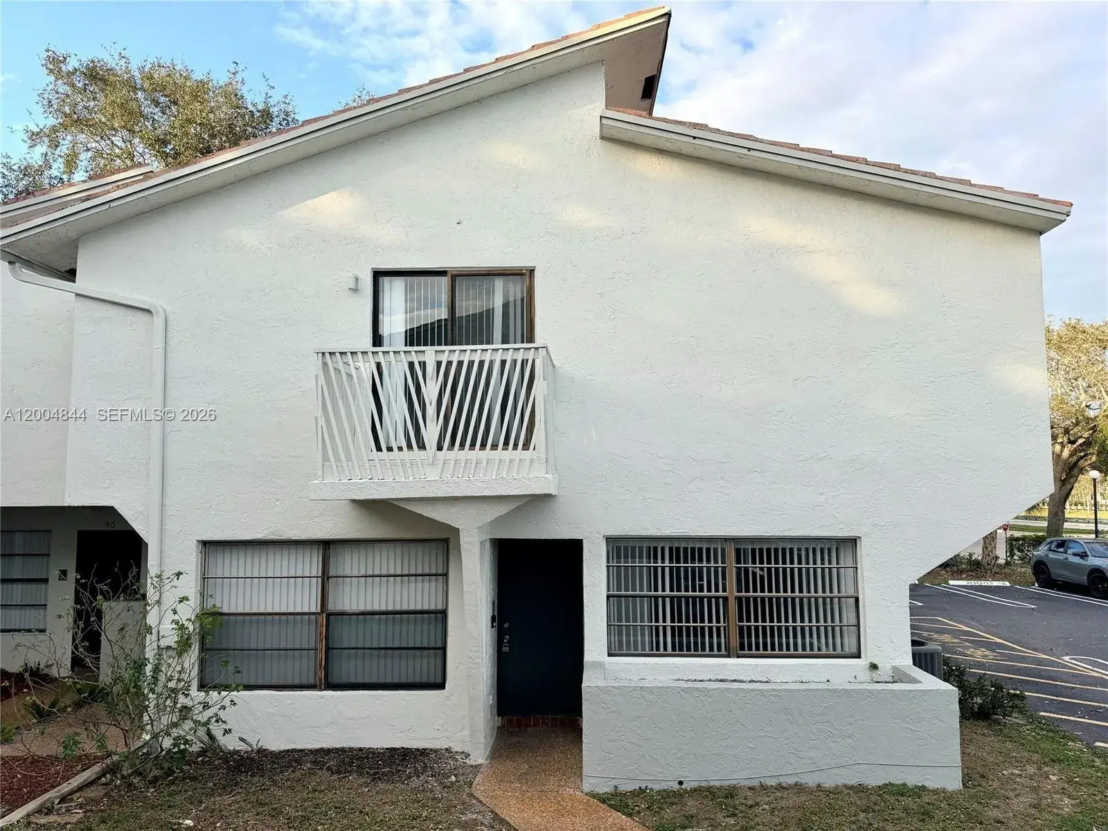 2580 Coral Springs Dr # 2580, Coral Springs FL 33065