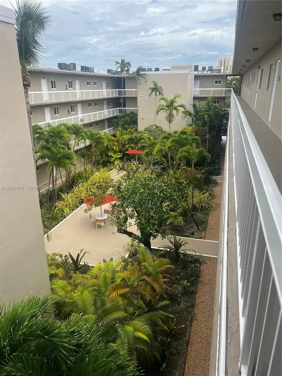 8103 Camino Real # 407, Miami FL 33143 photo 5