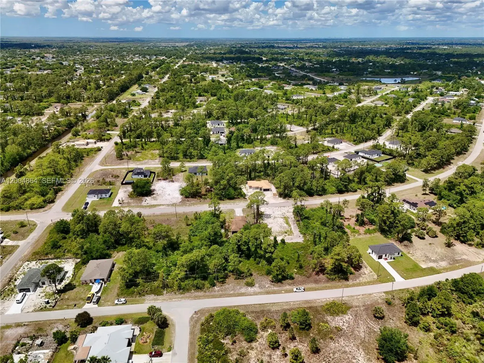 460 NORWOOD AVE S, Lehigh Acres FL 33974 photo 4