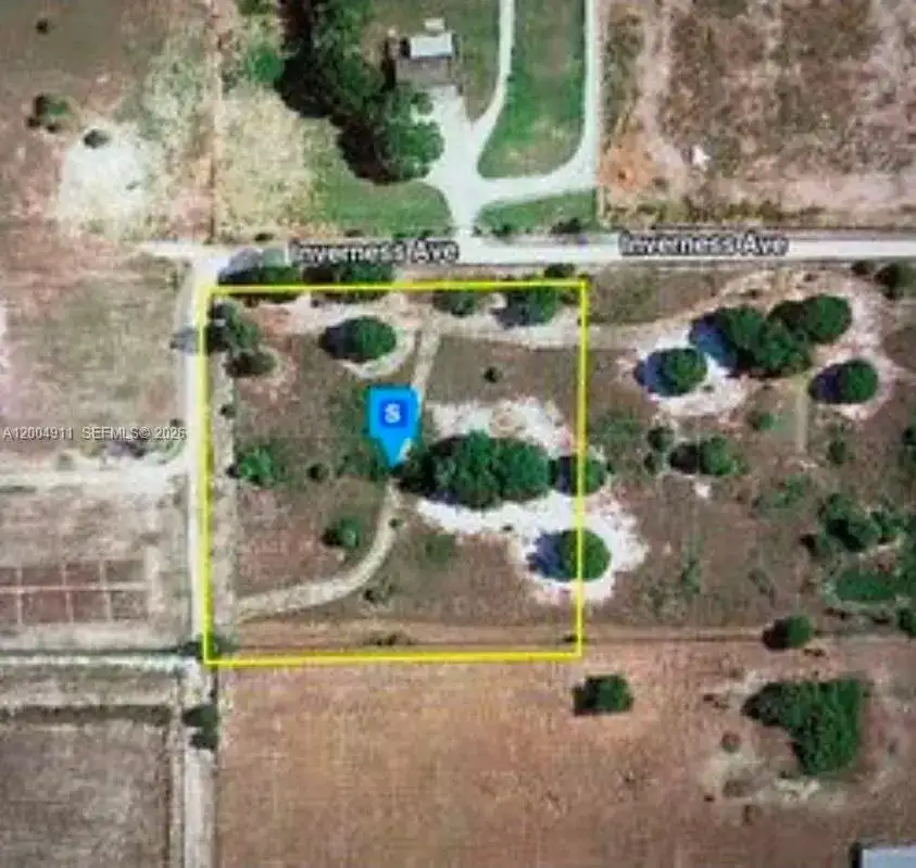 1000 INVERNESS AVE, Clewiston FL 33440 photo 2