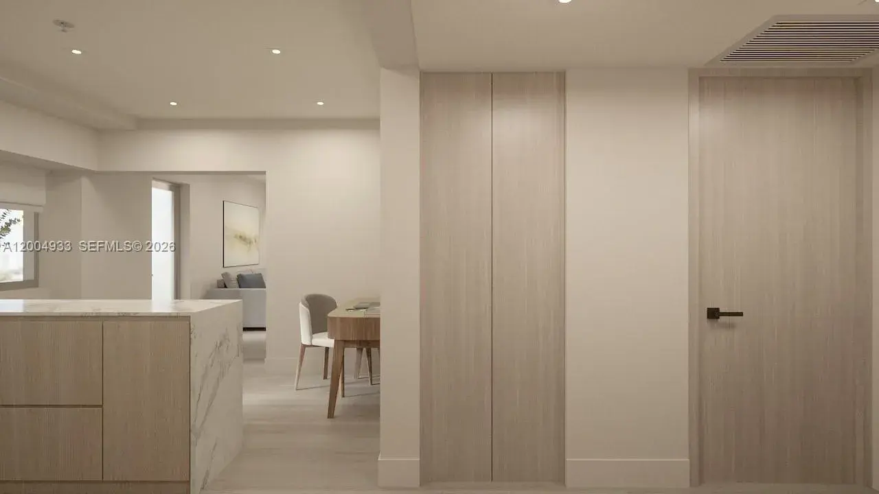 260 Collins Ave # 105, Miami Beach FL 33139