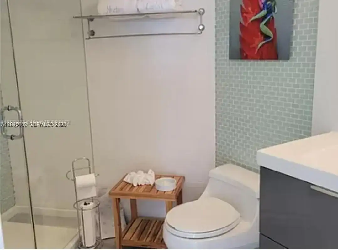 5880 Collins Ave # 604, Miami Beach FL 33140 photo 5