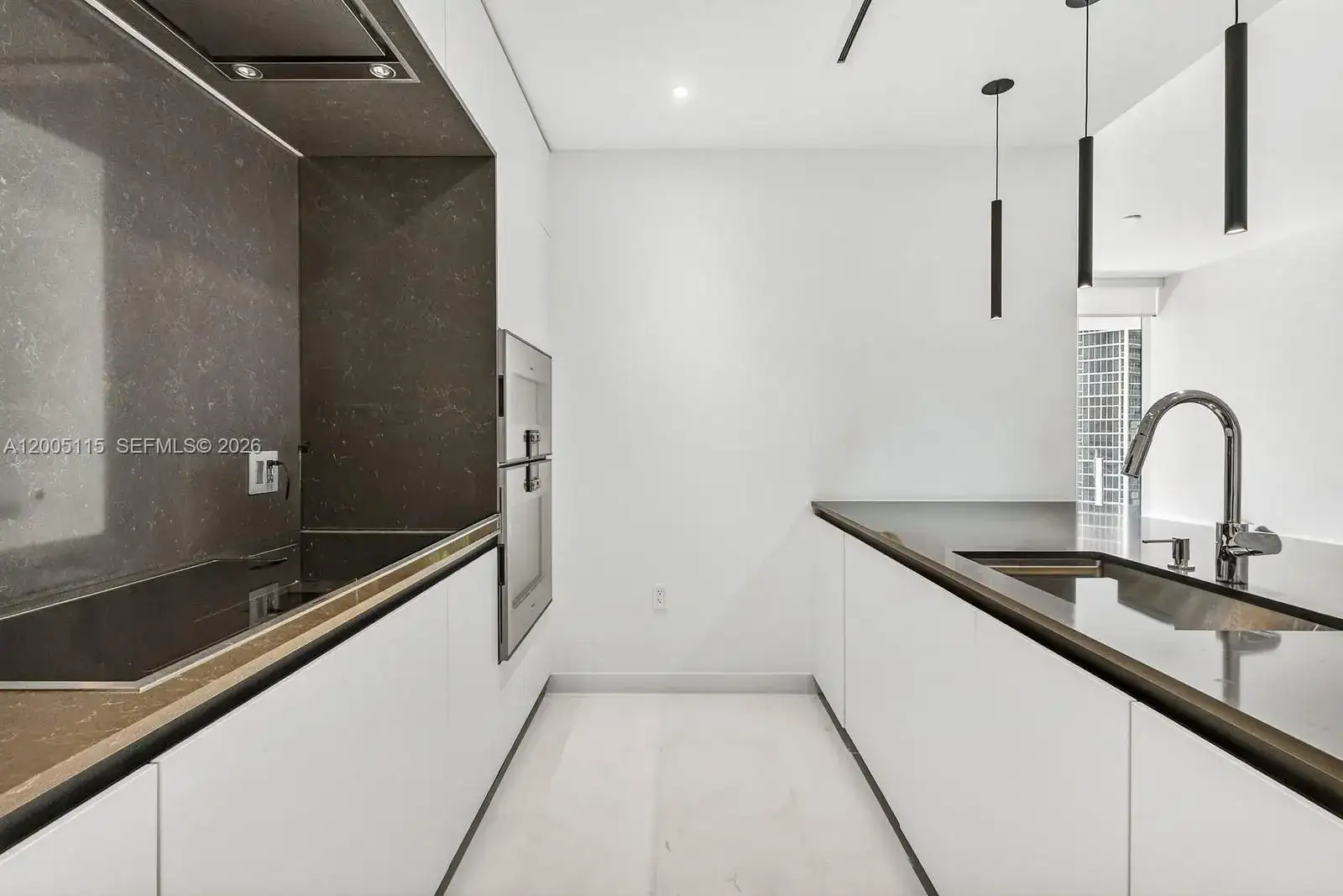 300 Biscayne Blvd Way # 1002, Miami FL 33131 photo 3