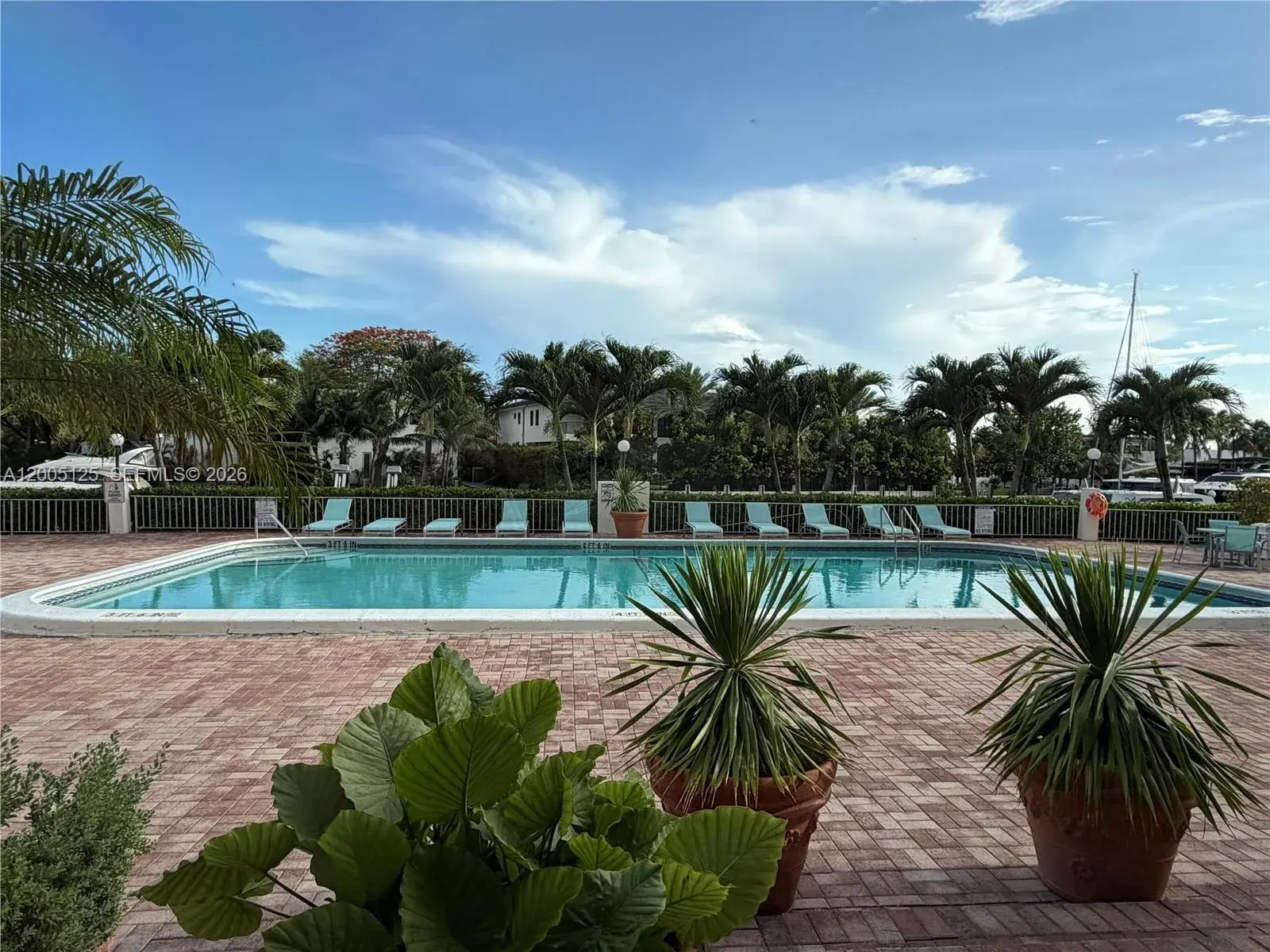 401 Golden Isles Dr # 716, Hallandale Beach FL 33009