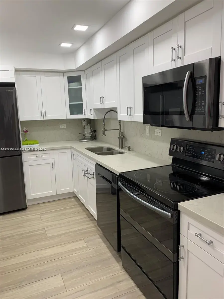 20225 NE 34th Ct # 1016, Aventura FL 33180