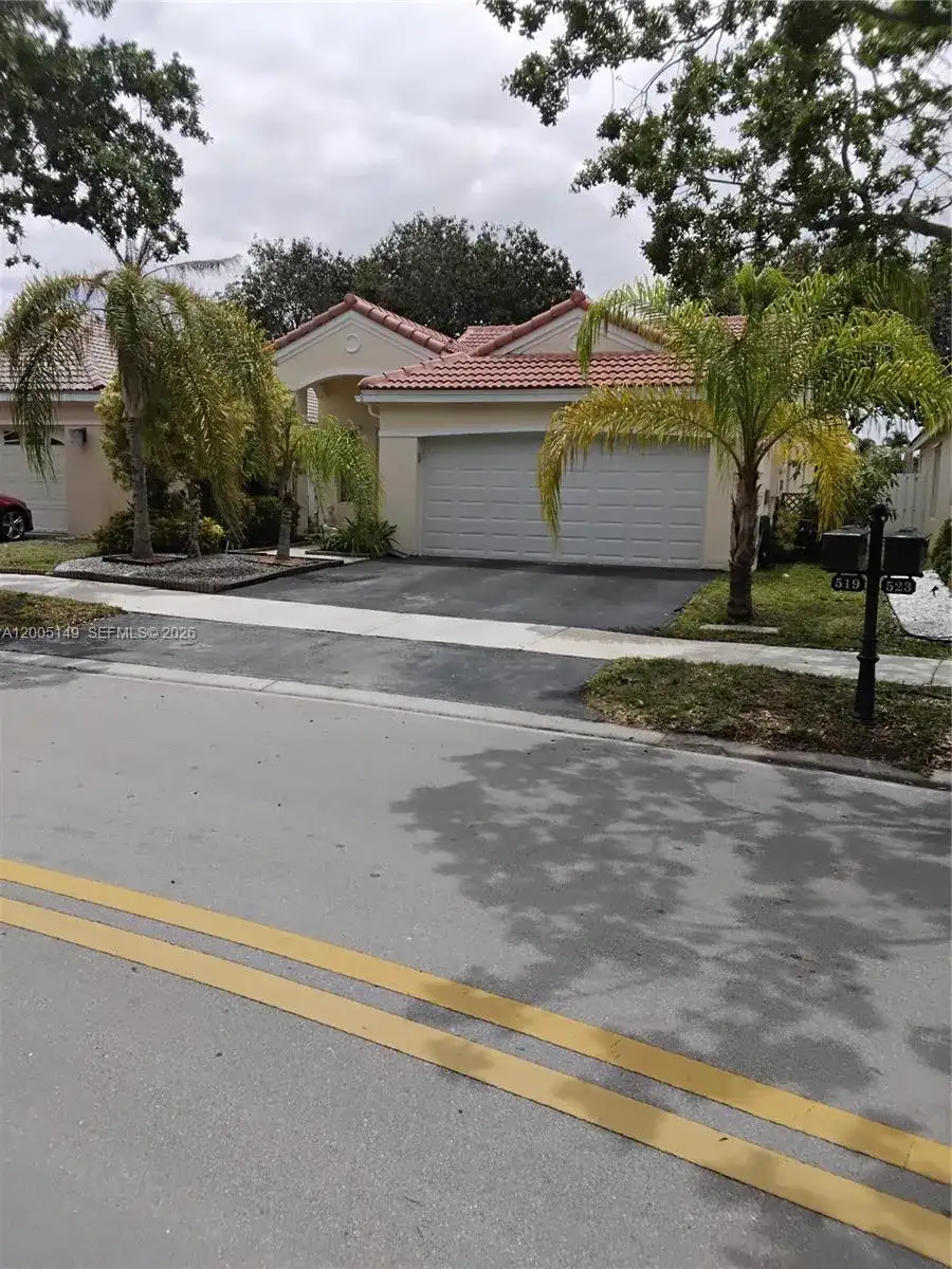 519 Talavera Rd, Weston FL 33326 photo 2