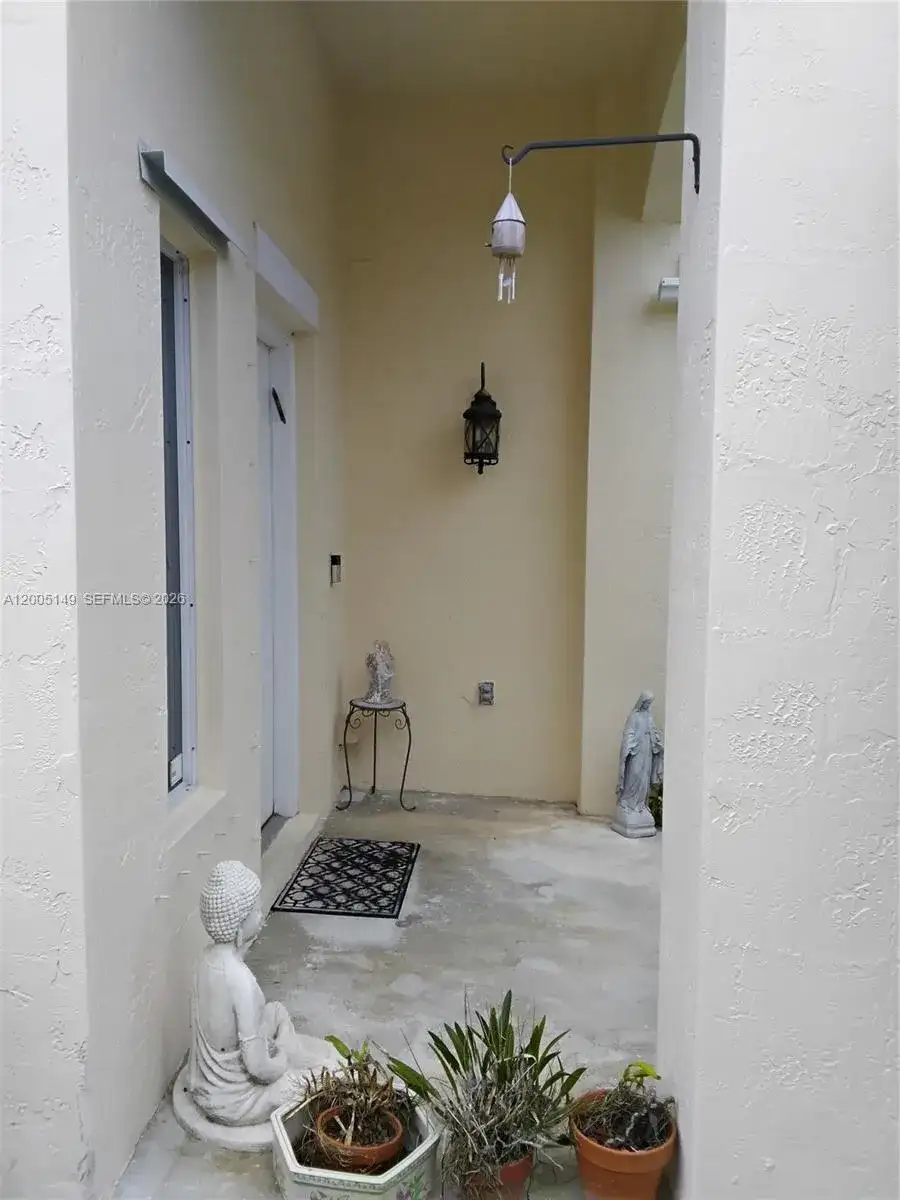 519 Talavera Rd, Weston FL 33326 photo 5