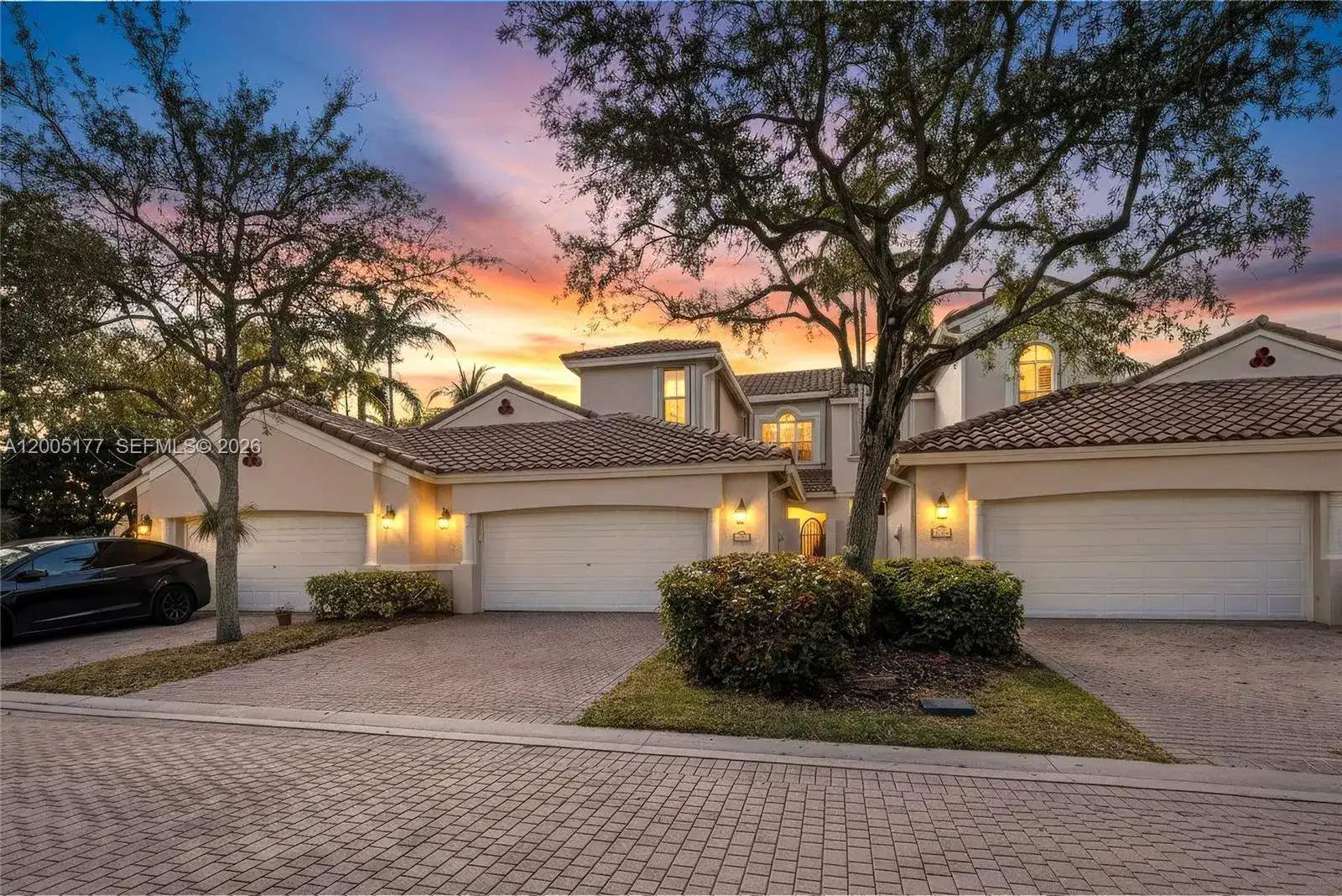 1366 W Harbor Vw W, Hollywood FL 33019 photo 3