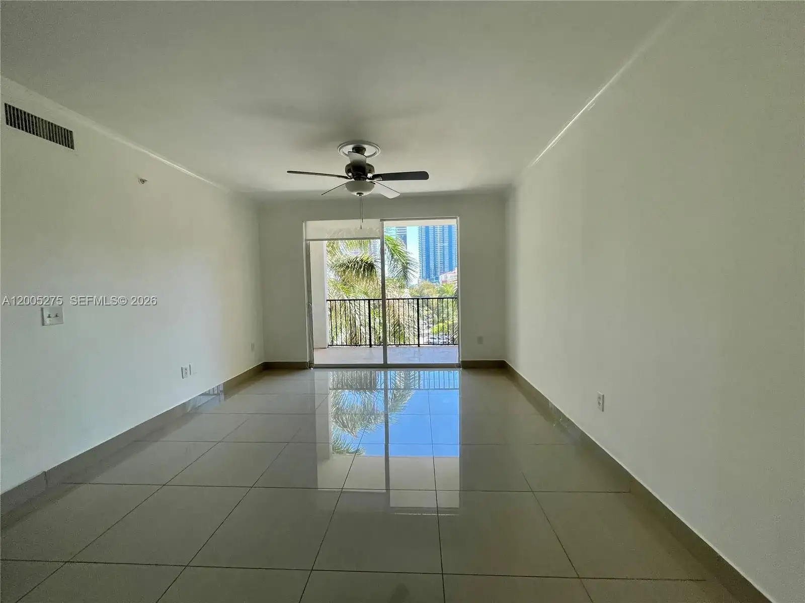 17100 N Bay Rd # 1517, Sunny Isles Beach FL 33160 photo 2